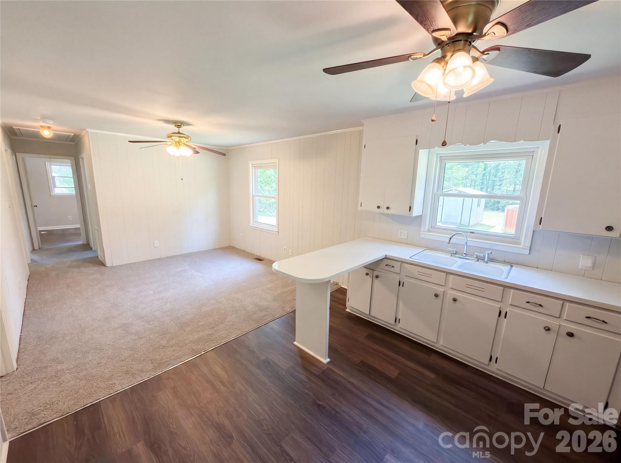 2155 Airdale Road — Lancaster