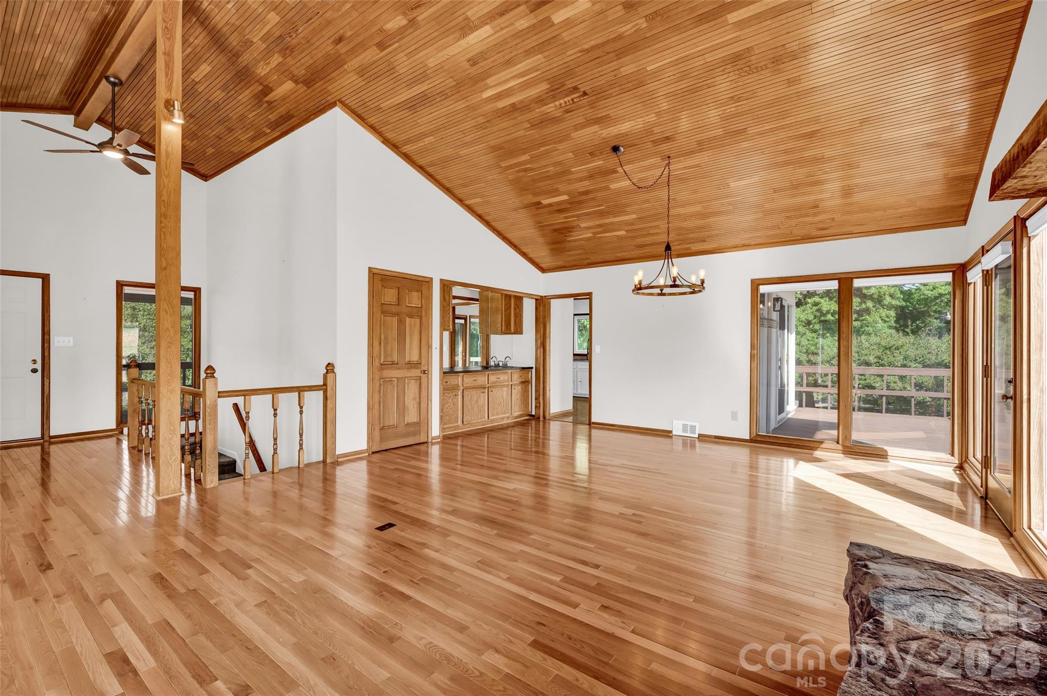 443 W Gleneagles Road — Statesville