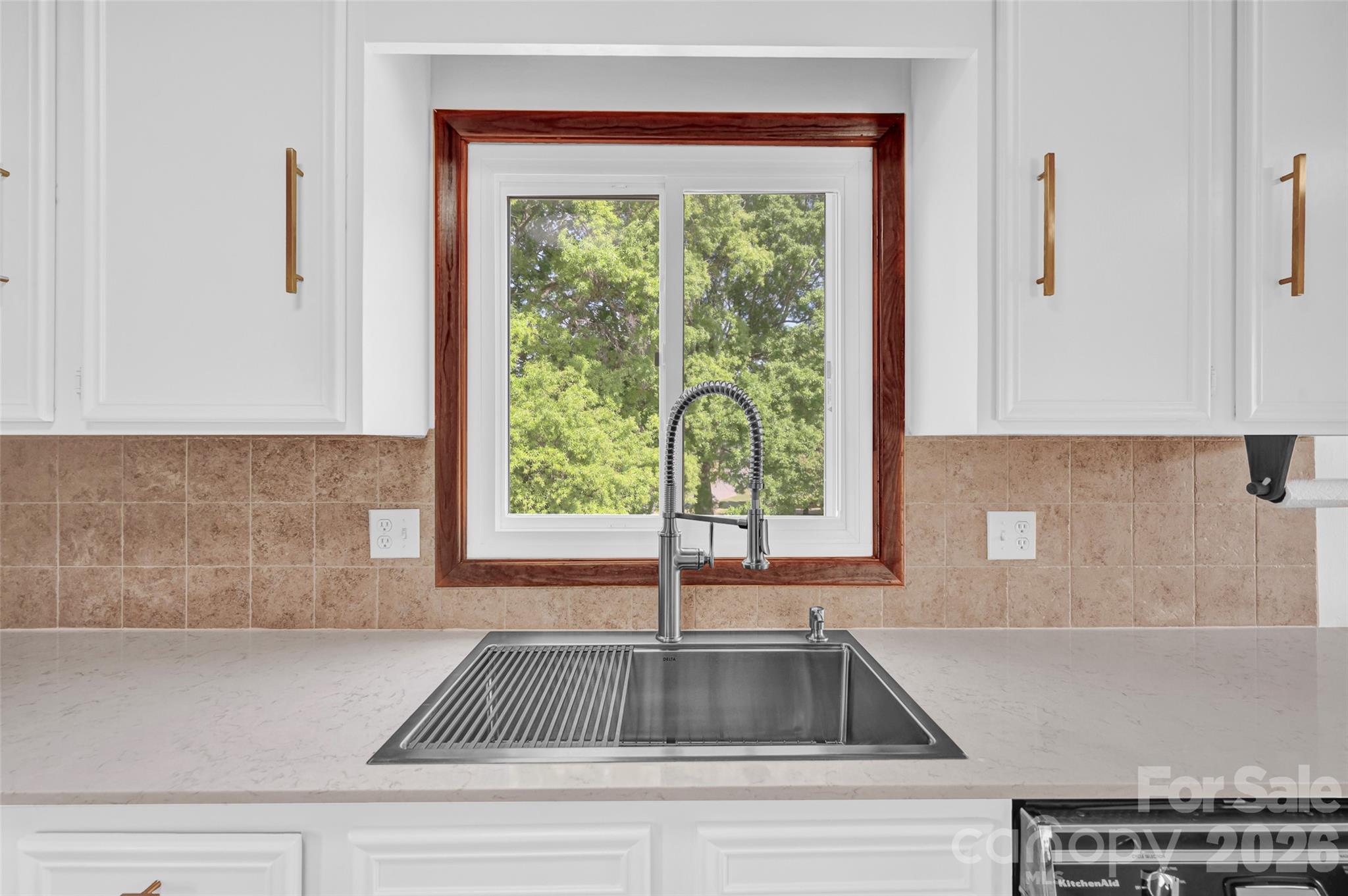 443 W Gleneagles Road — Statesville