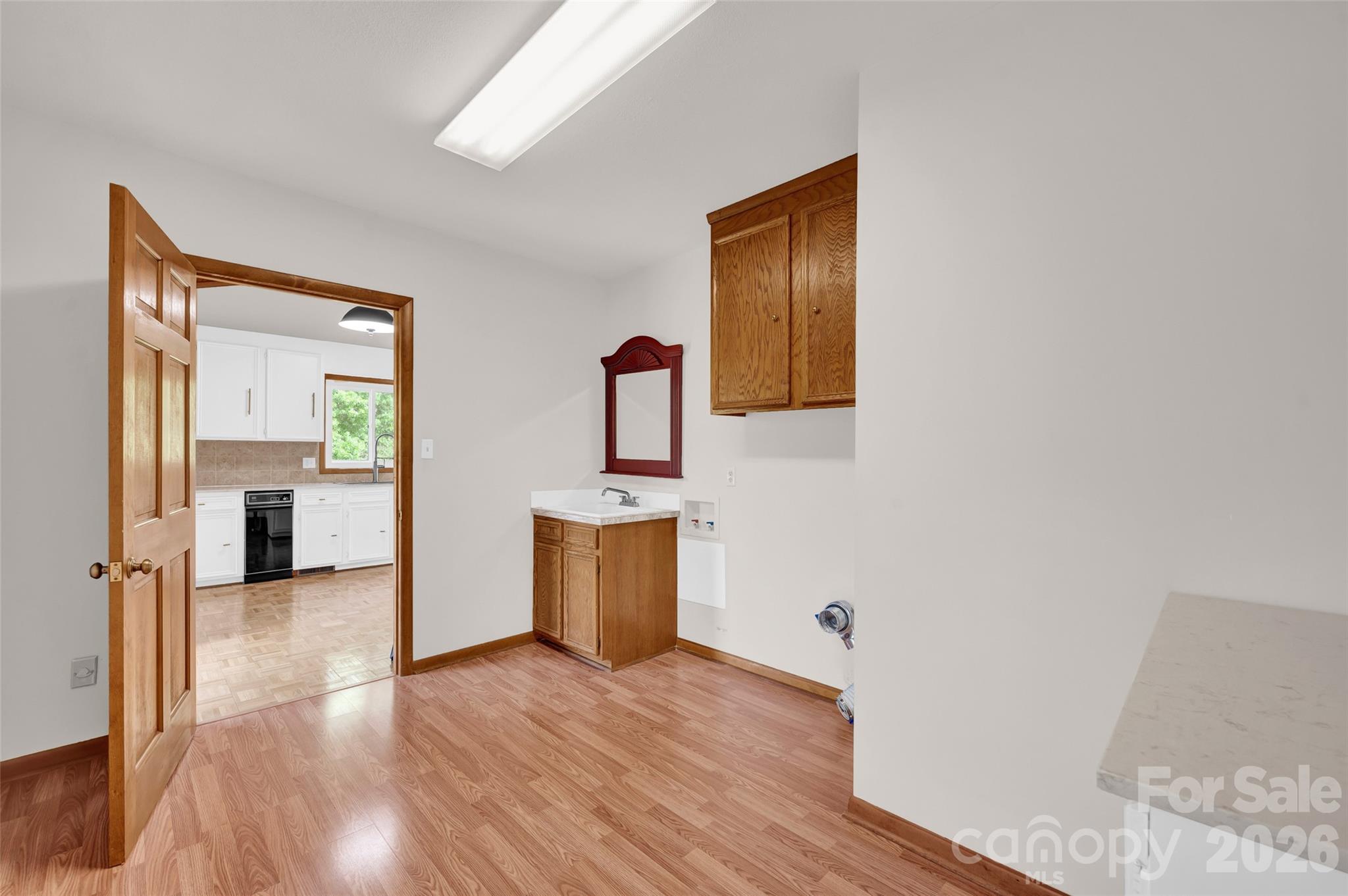 443 W Gleneagles Road — Statesville