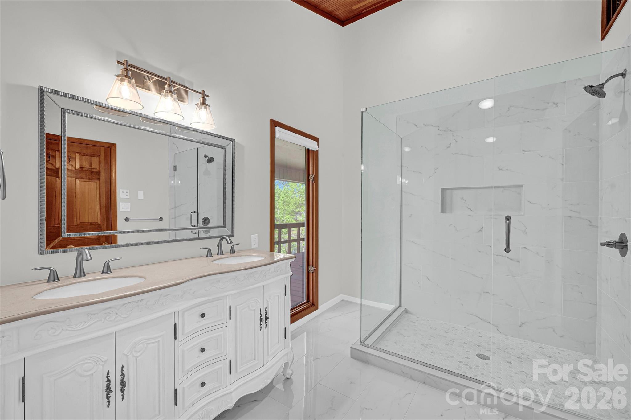 443 W Gleneagles Road — Statesville