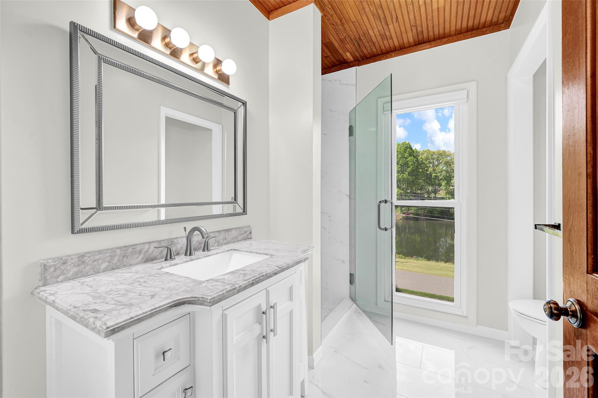 443 W Gleneagles Road — Statesville