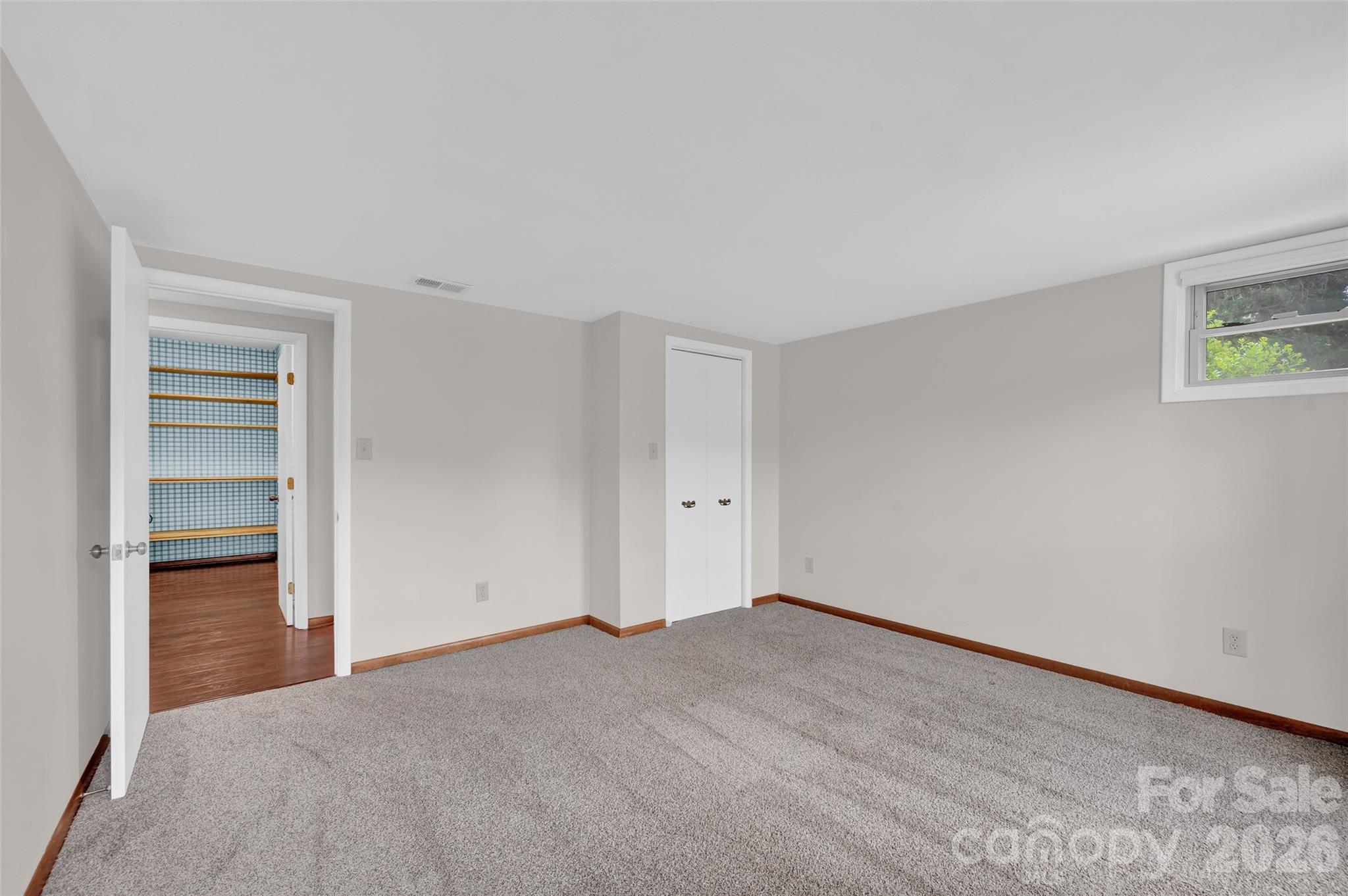 443 W Gleneagles Road — Statesville