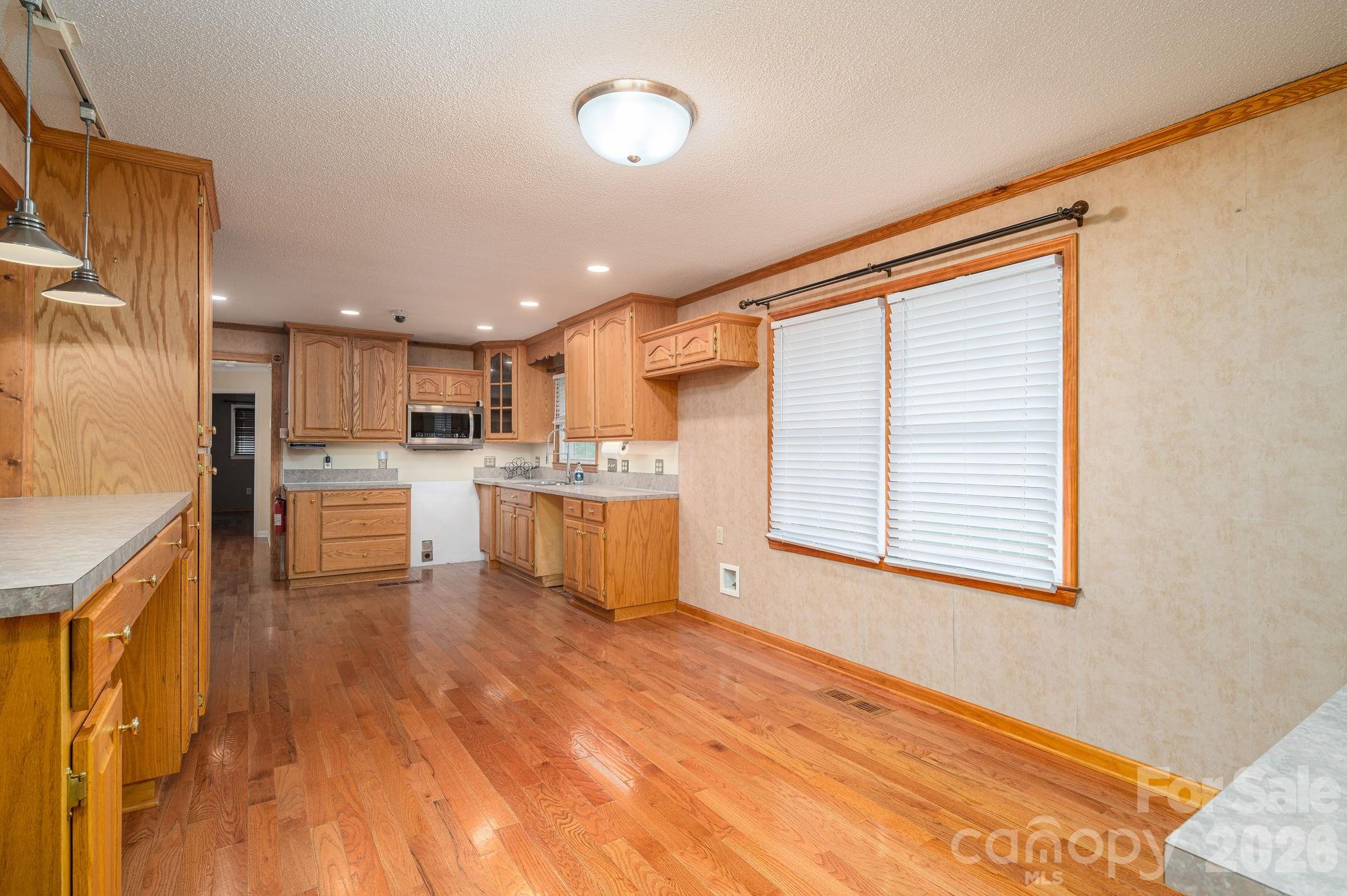 5519 Dallas High Shoals Highway — Dallas