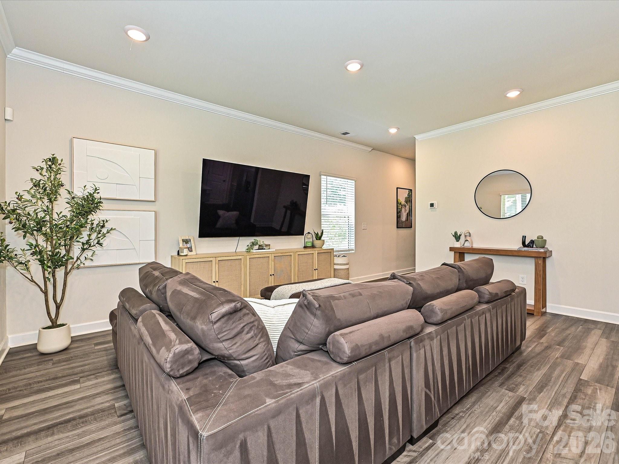 11202 Broadbent Court — Charlotte