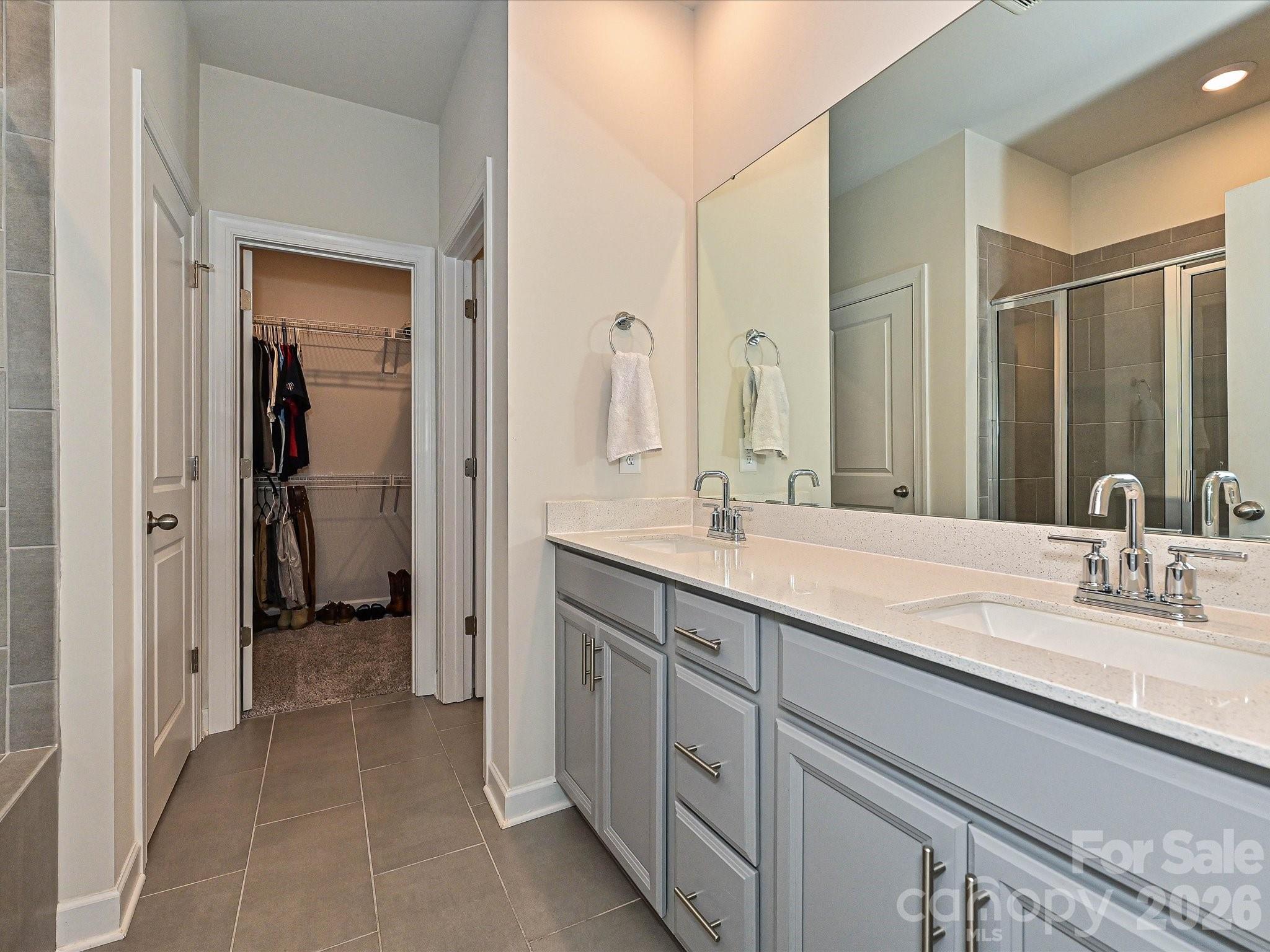 11202 Broadbent Court — Charlotte