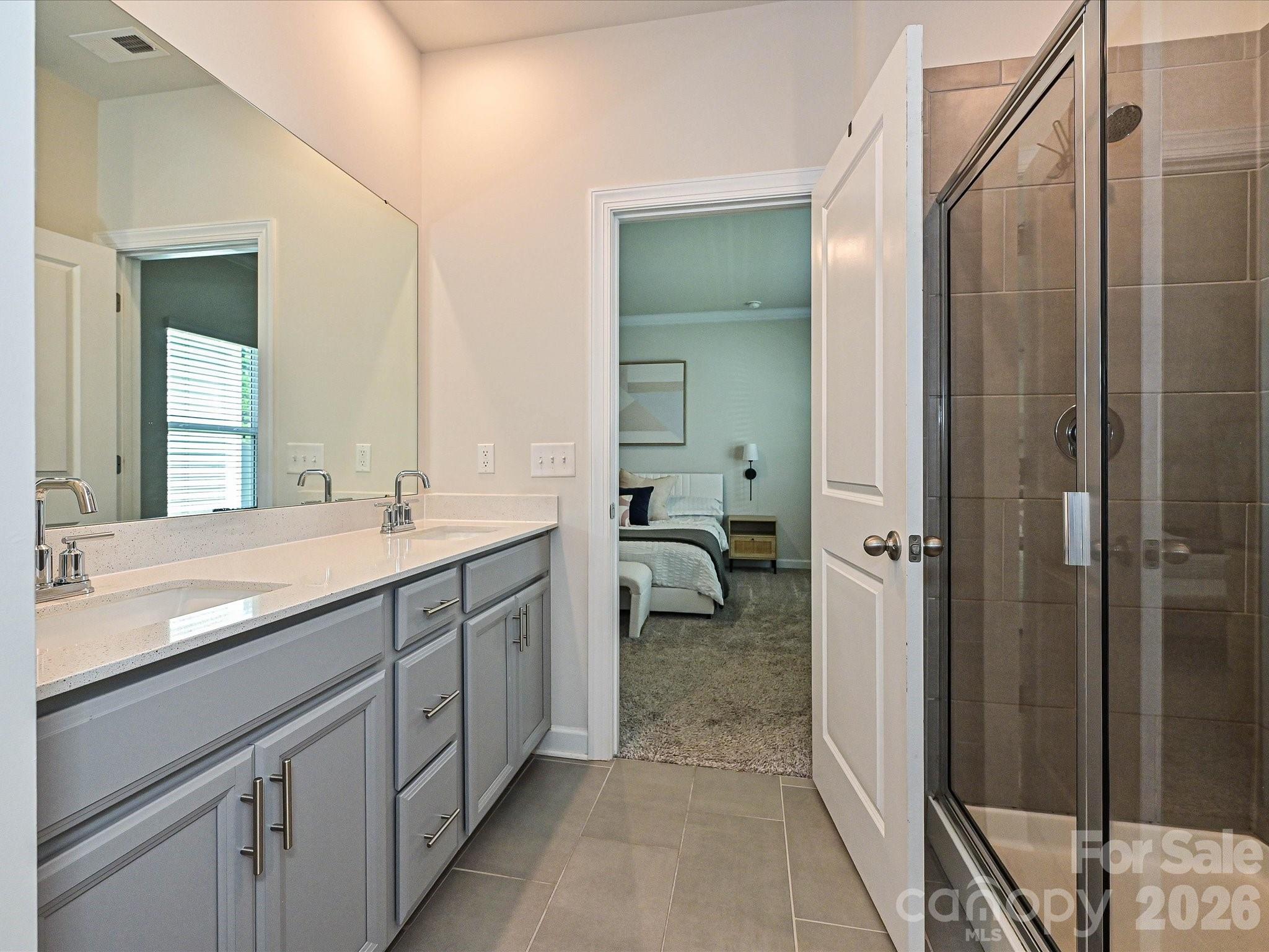 11202 Broadbent Court — Charlotte