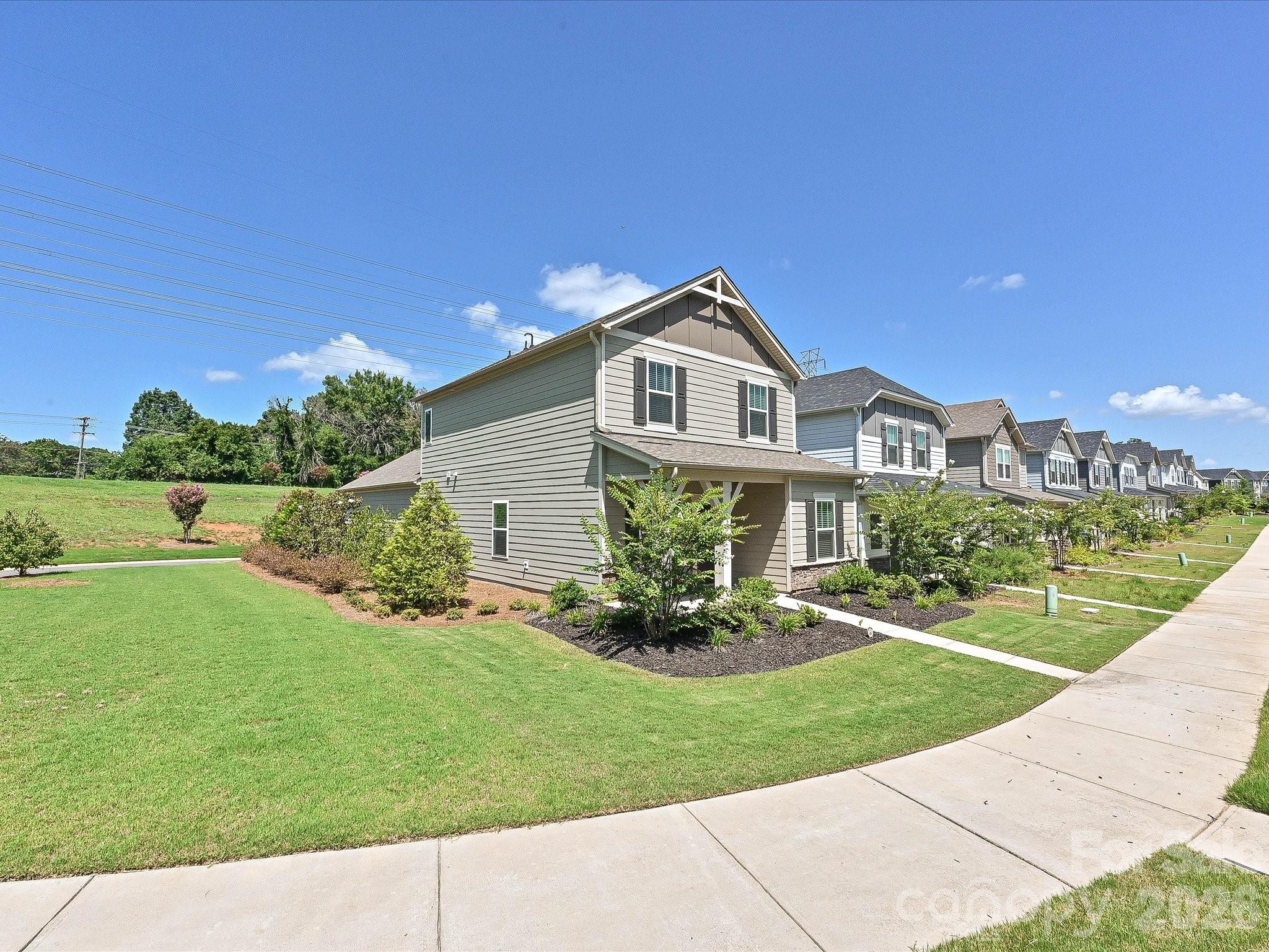 11202 Broadbent Court — Charlotte