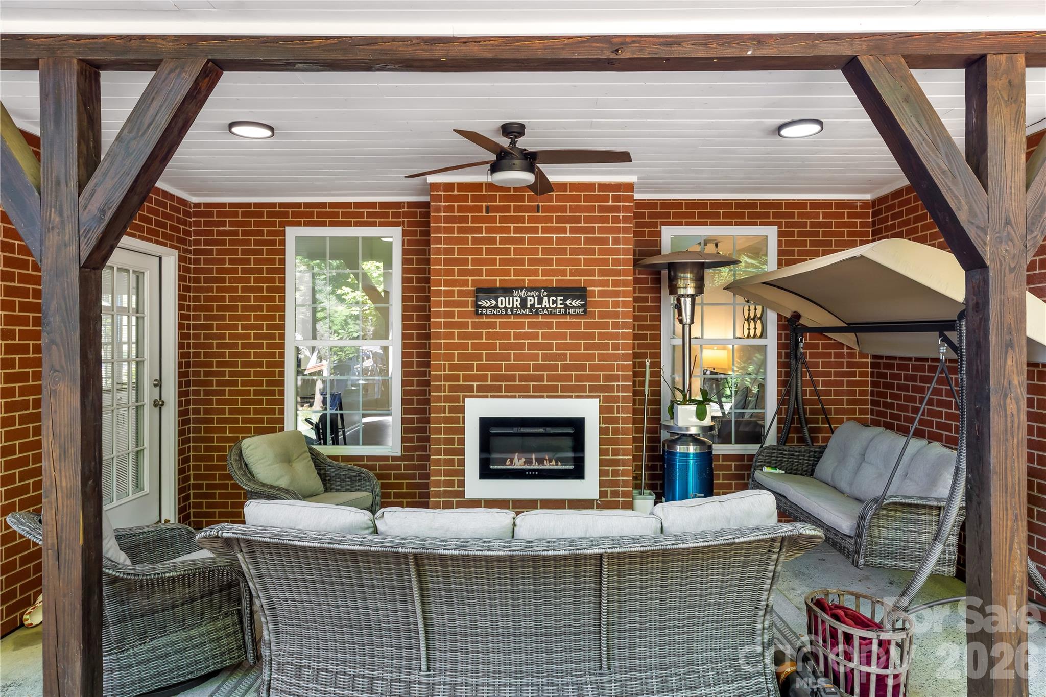 7536 Hannah Alexander Lane — Mint Hill