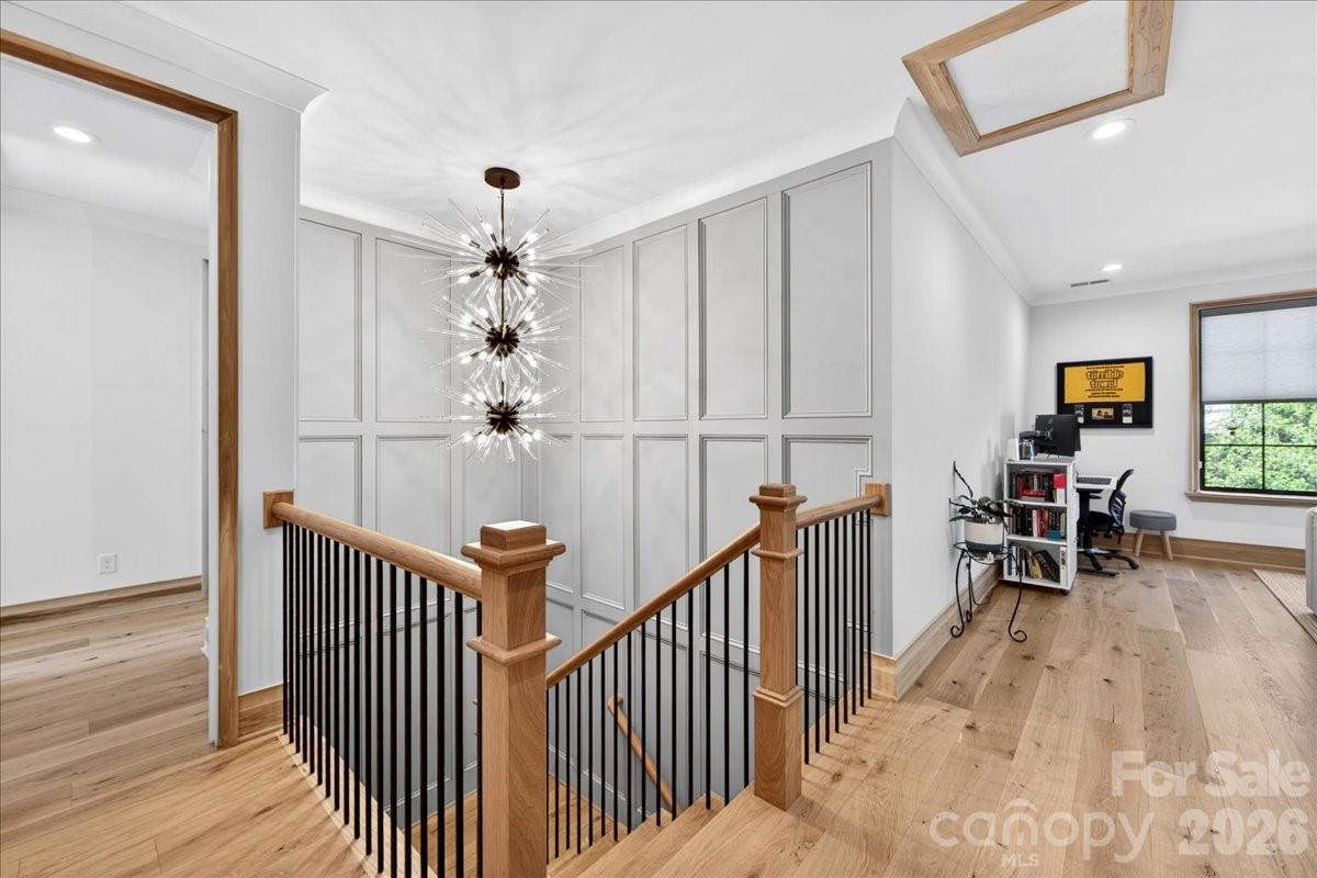 725 Hillside Avenue — Charlotte