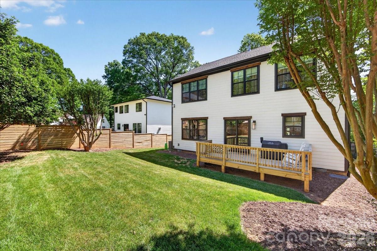 725 Hillside Avenue — Charlotte