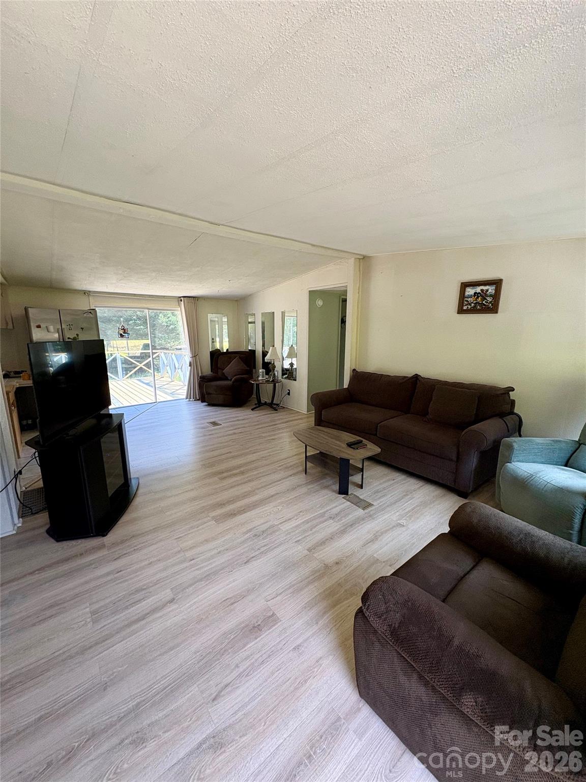 5022 Wrenn Drive — Denver