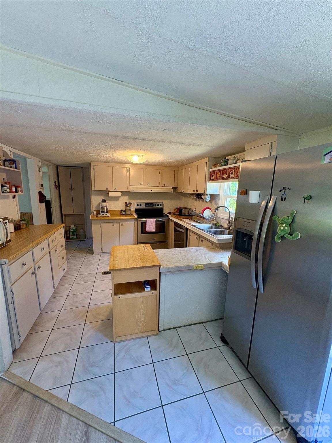 5022 Wrenn Drive — Denver