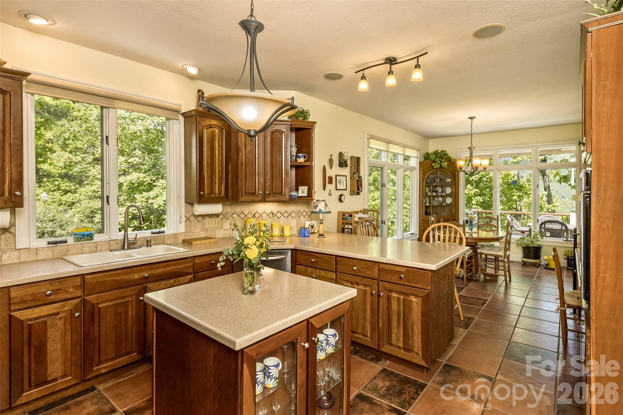 25 Windsong Drive — Fairview