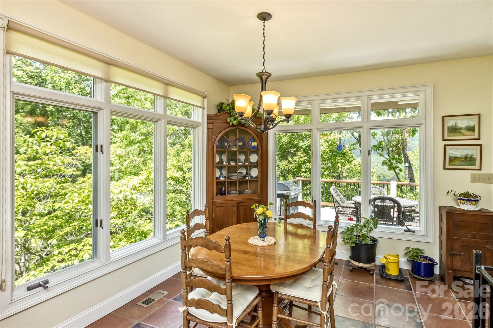 25 Windsong Drive — Fairview