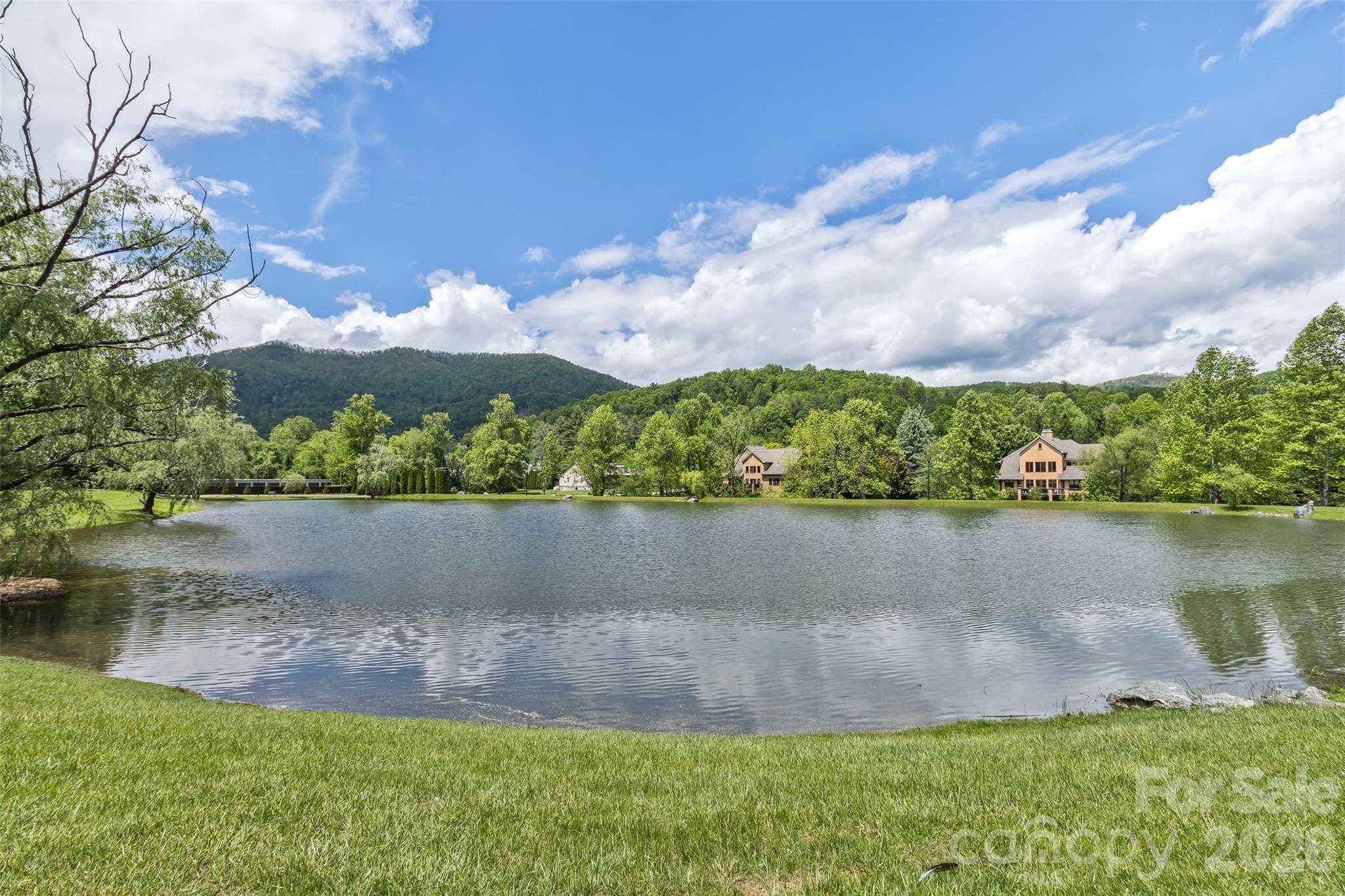 25 Windsong Drive — Fairview