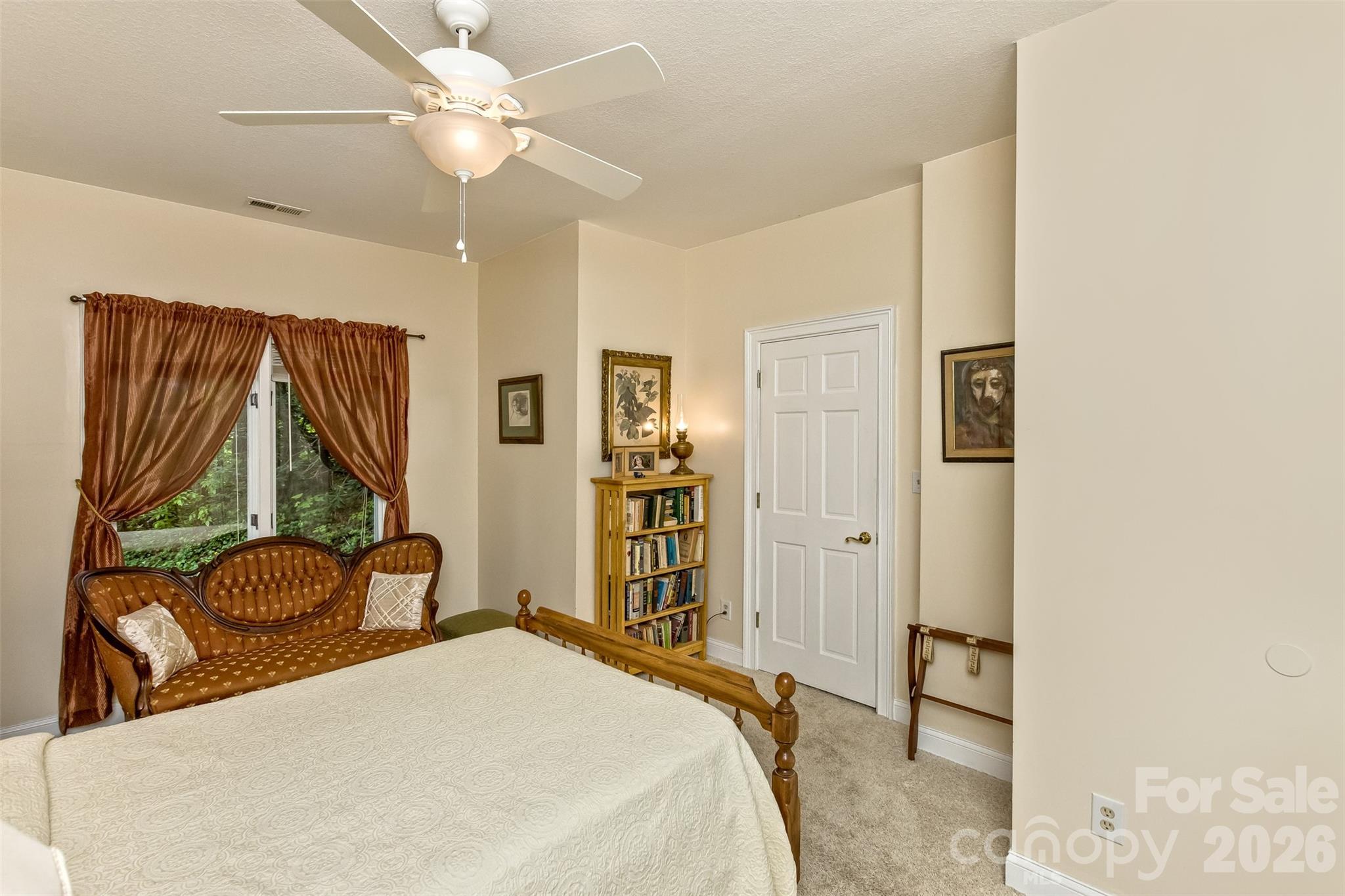 25 Windsong Drive — Fairview