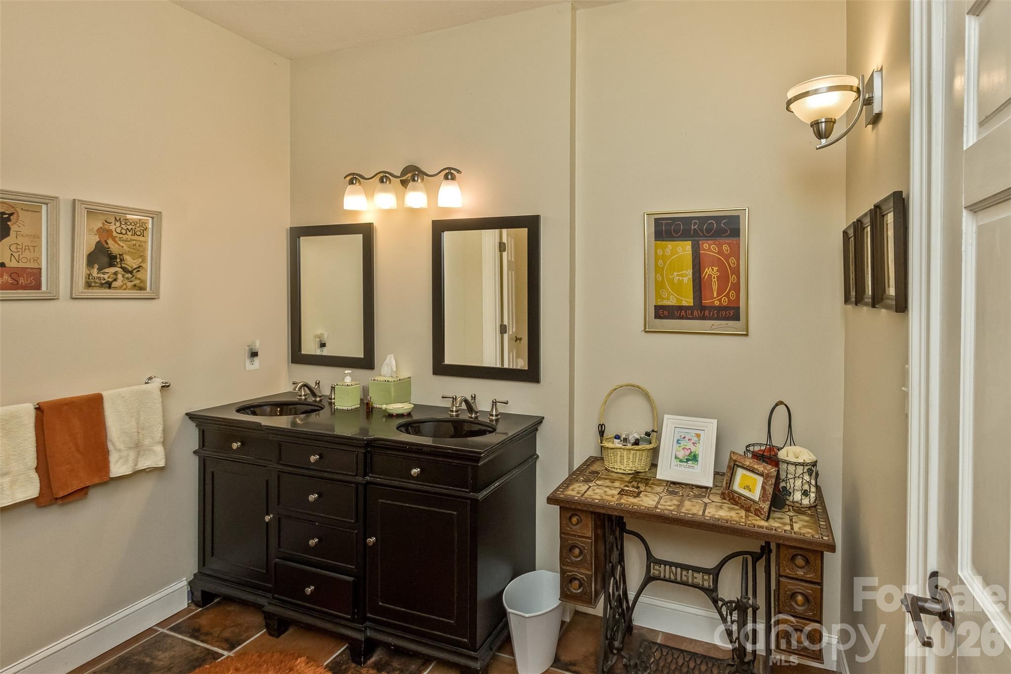 25 Windsong Drive — Fairview