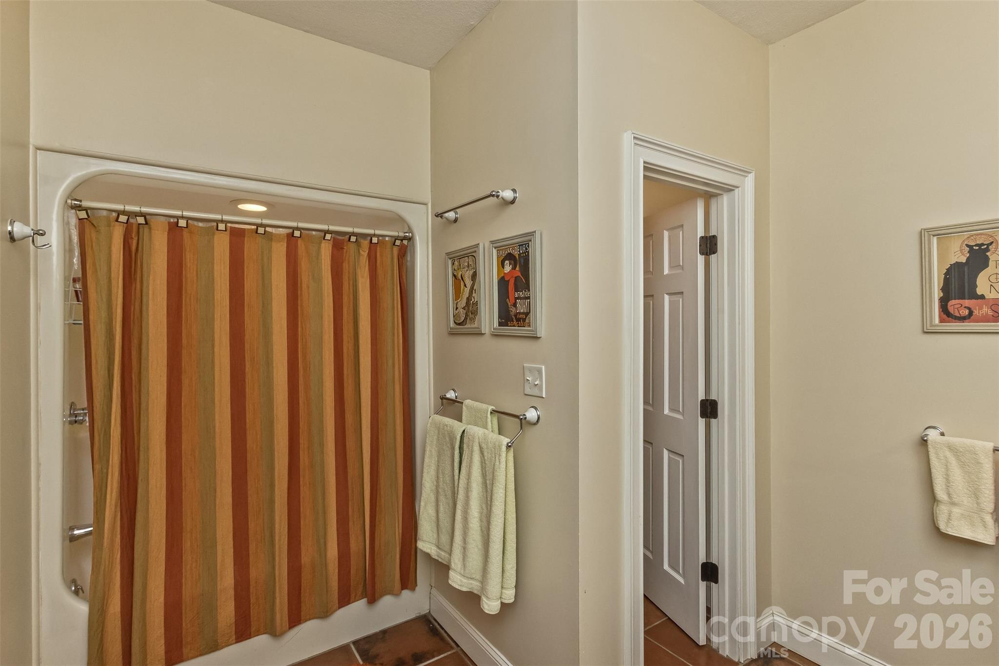 25 Windsong Drive — Fairview