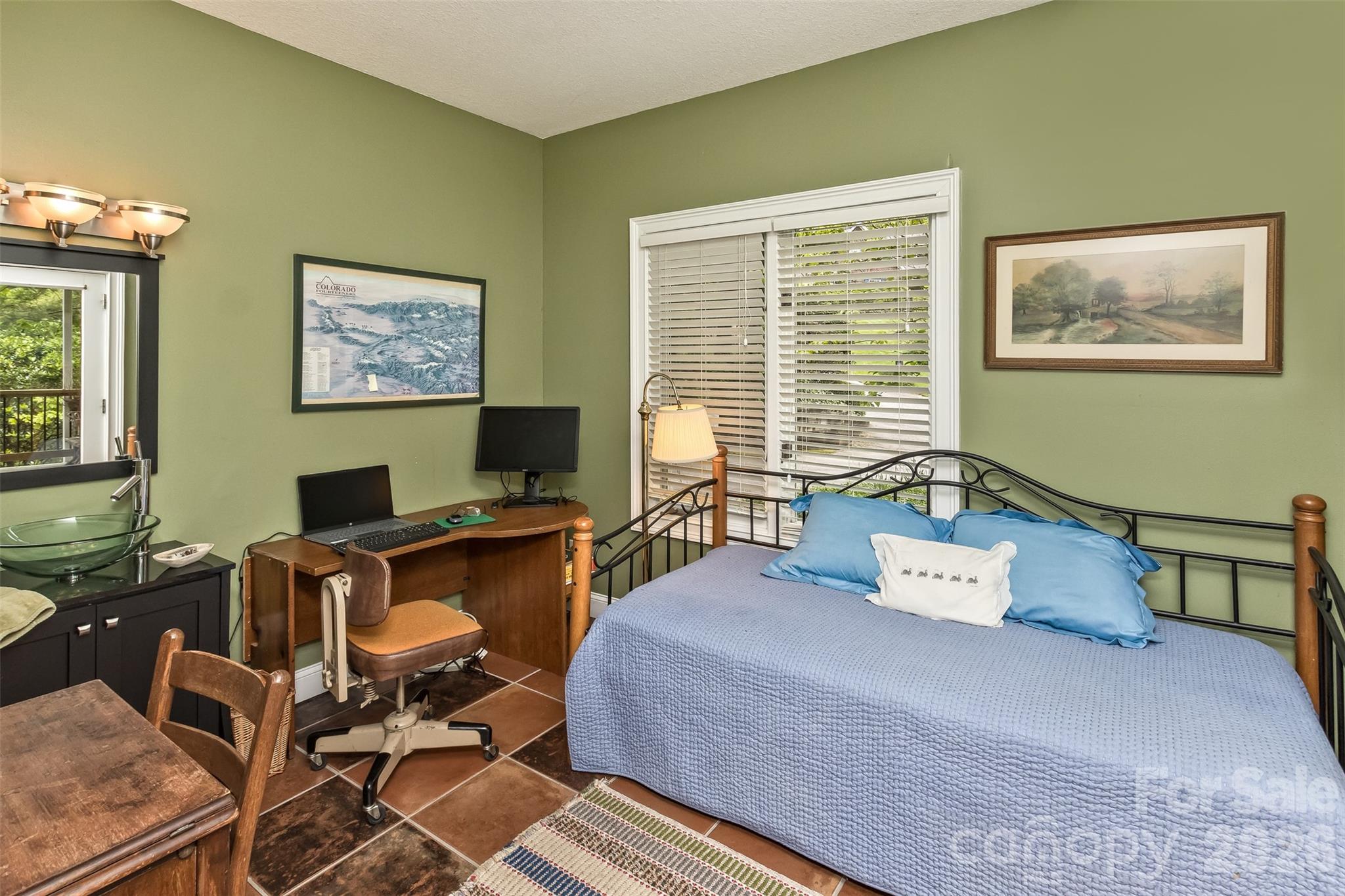 25 Windsong Drive — Fairview
