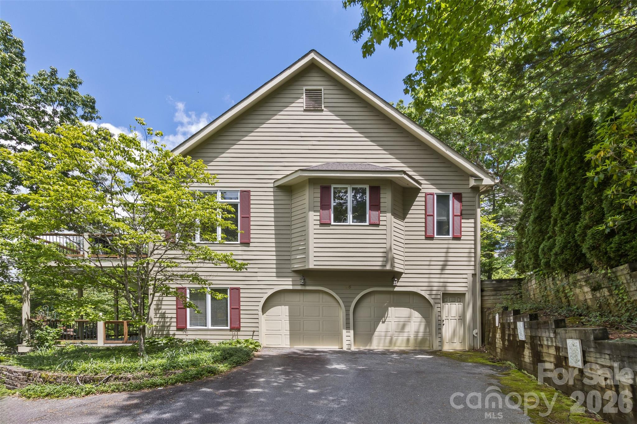 25 Windsong Drive — Fairview