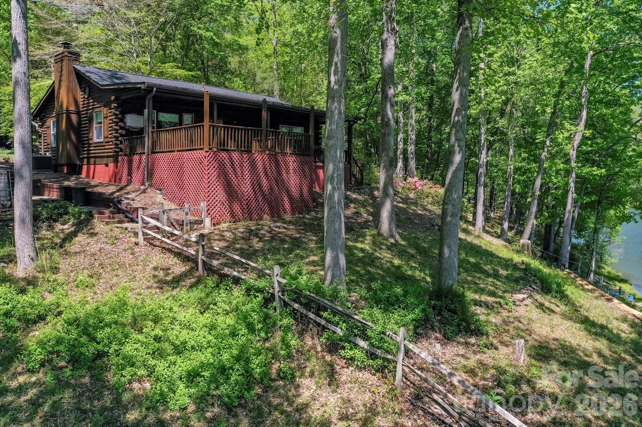 116 Teal Lane — Lake Lure