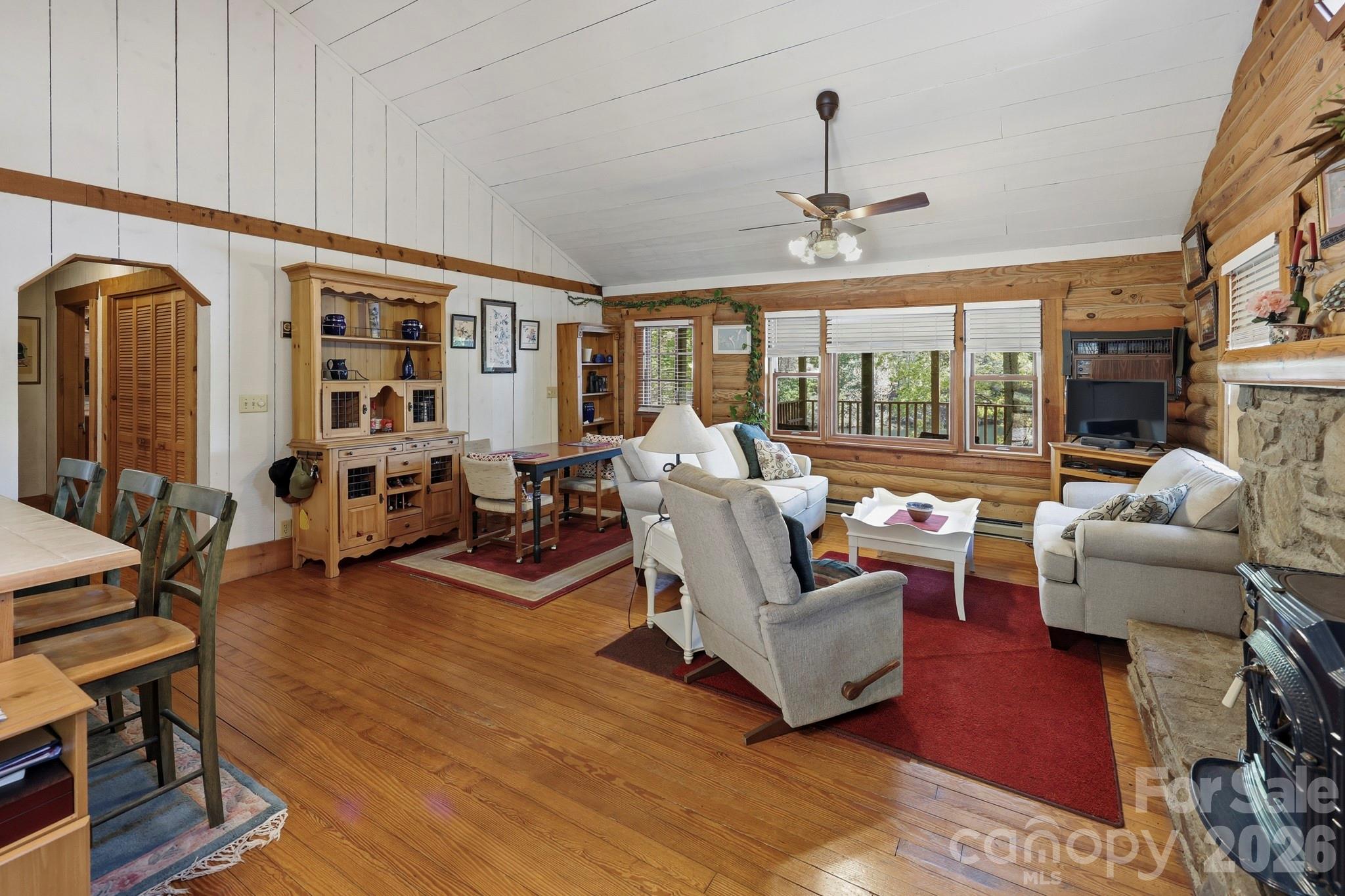 116 Teal Lane — Lake Lure