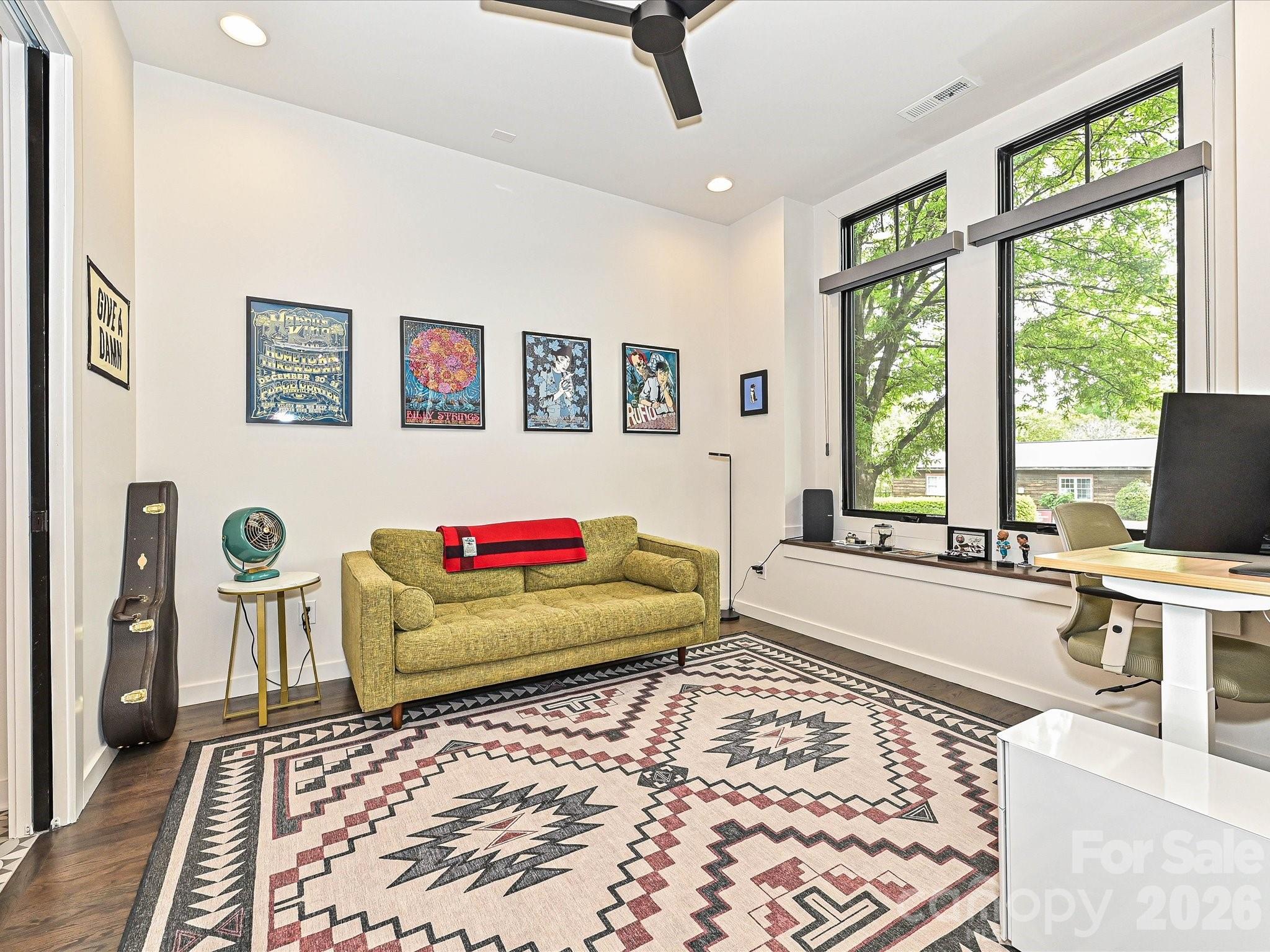 432 E 33rd Street — Charlotte
