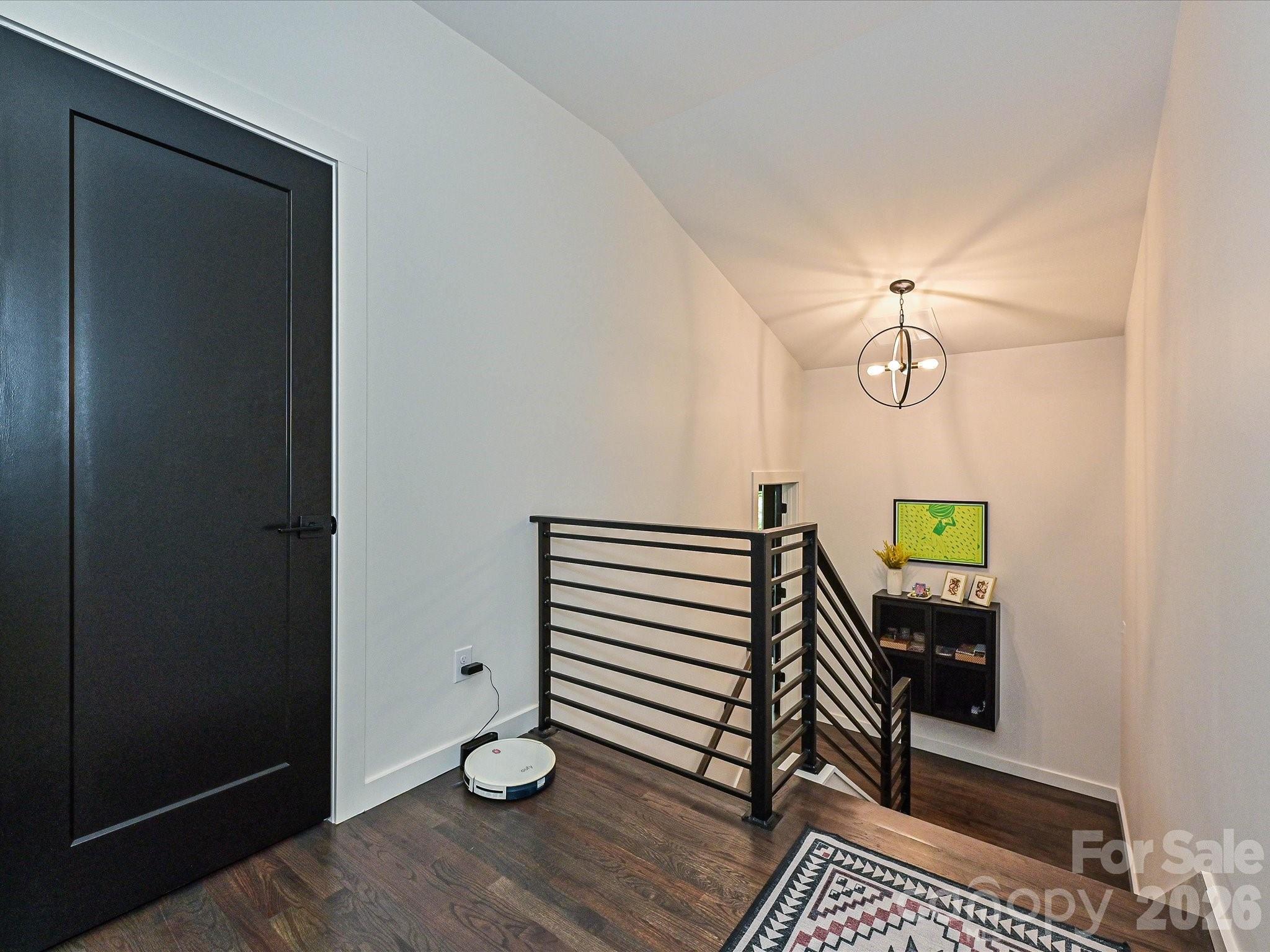 432 E 33rd Street — Charlotte