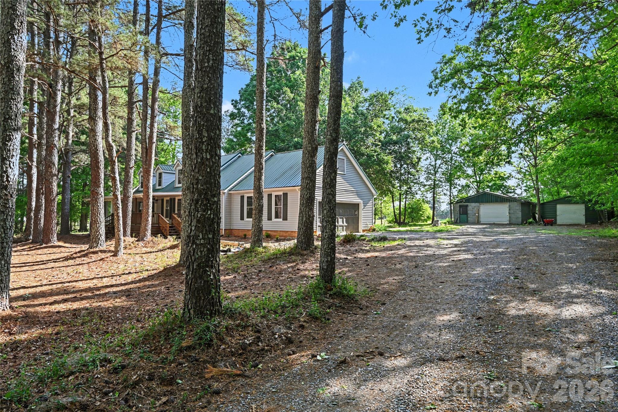 20422 Coley Store Road — Locust