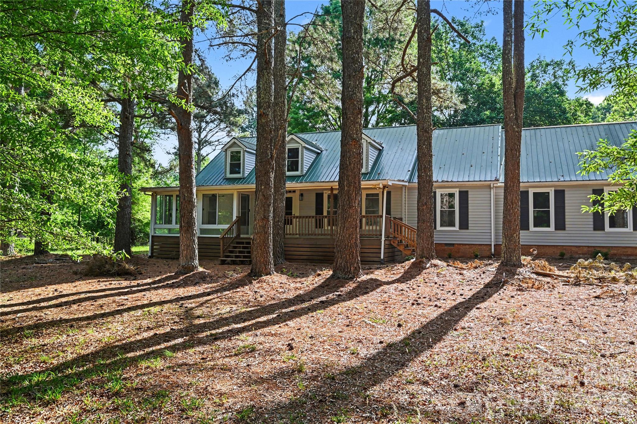 20422 Coley Store Road — Locust