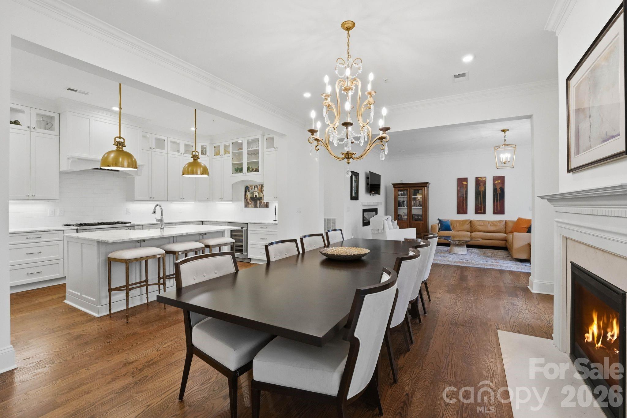 2312 Selwyn Avenue #202 — Charlotte