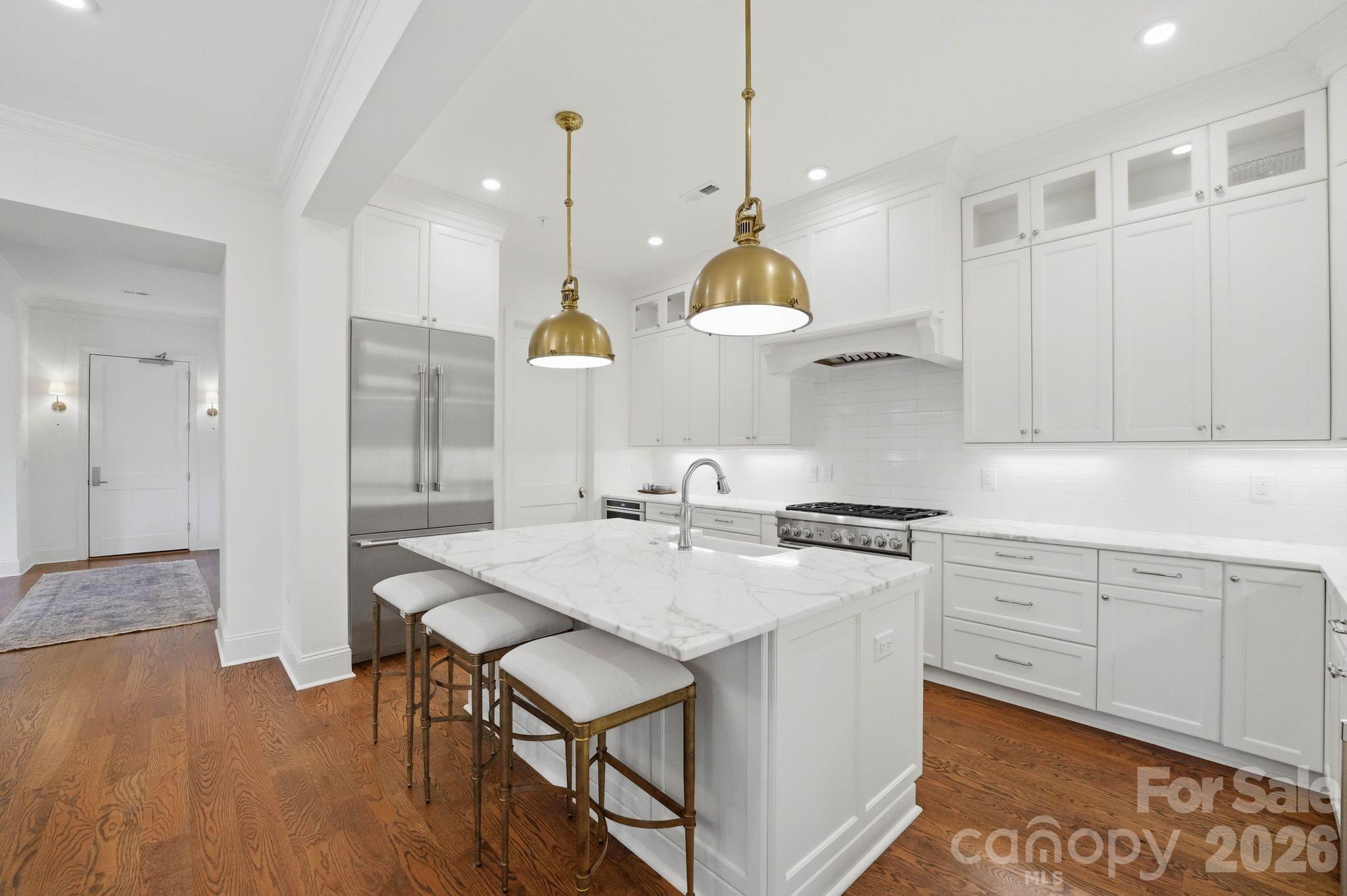 2312 Selwyn Avenue #202 — Charlotte