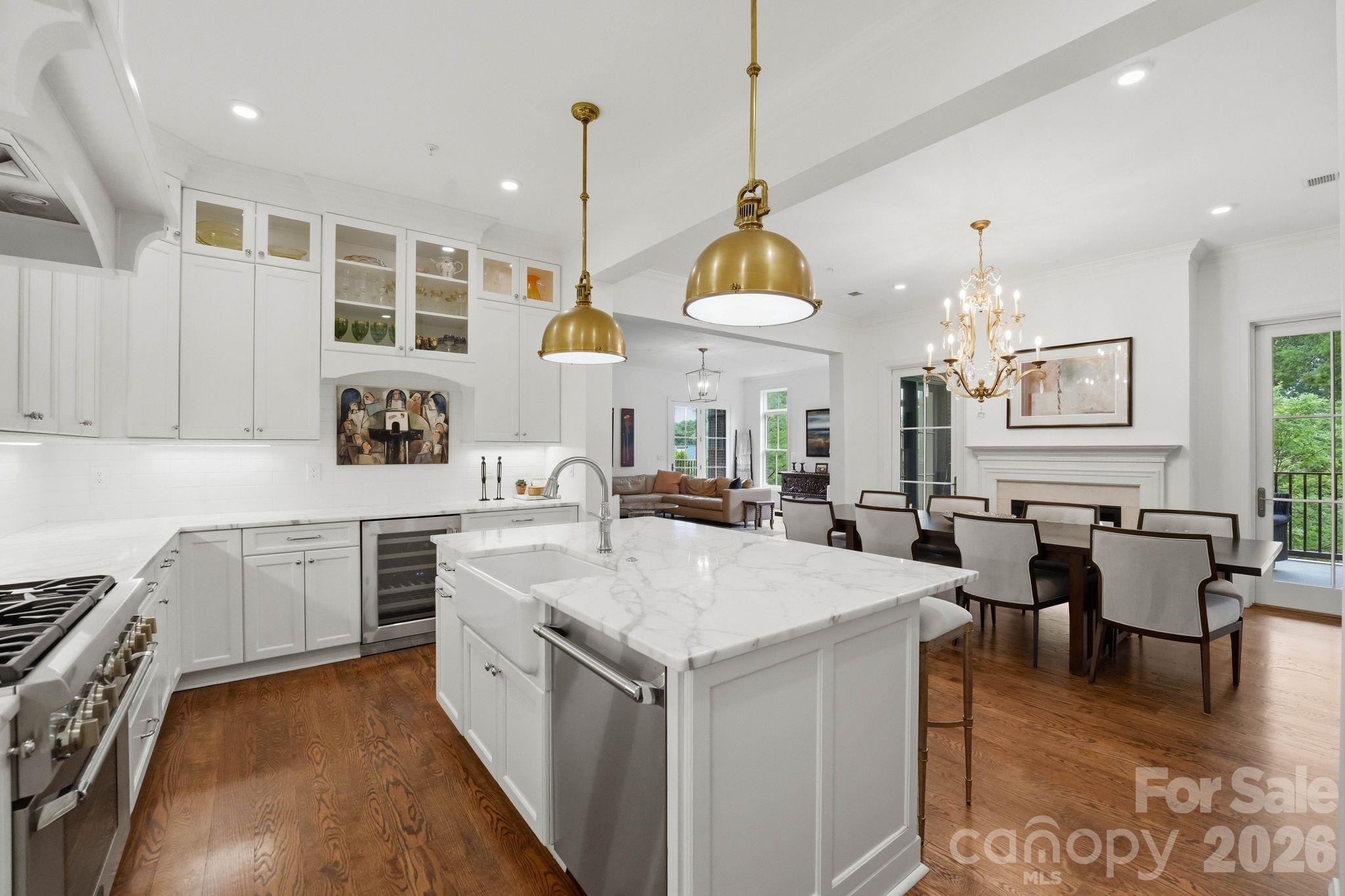 2312 Selwyn Avenue #202 — Charlotte