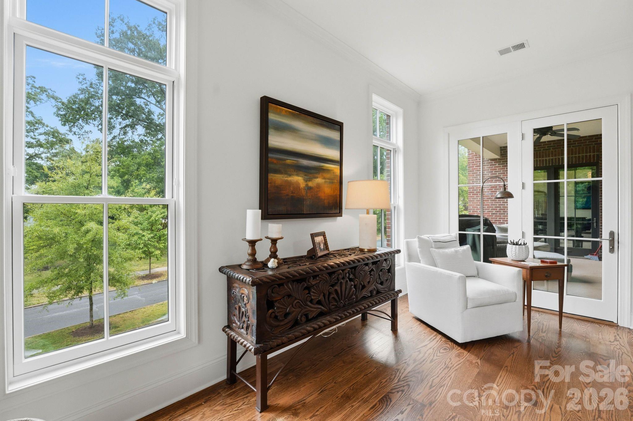 2312 Selwyn Avenue #202 — Charlotte