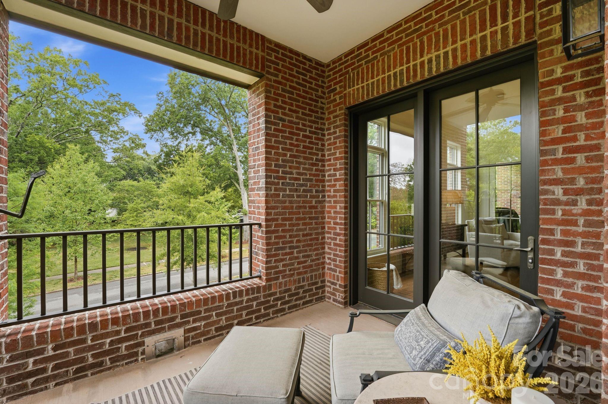 2312 Selwyn Avenue #202 — Charlotte