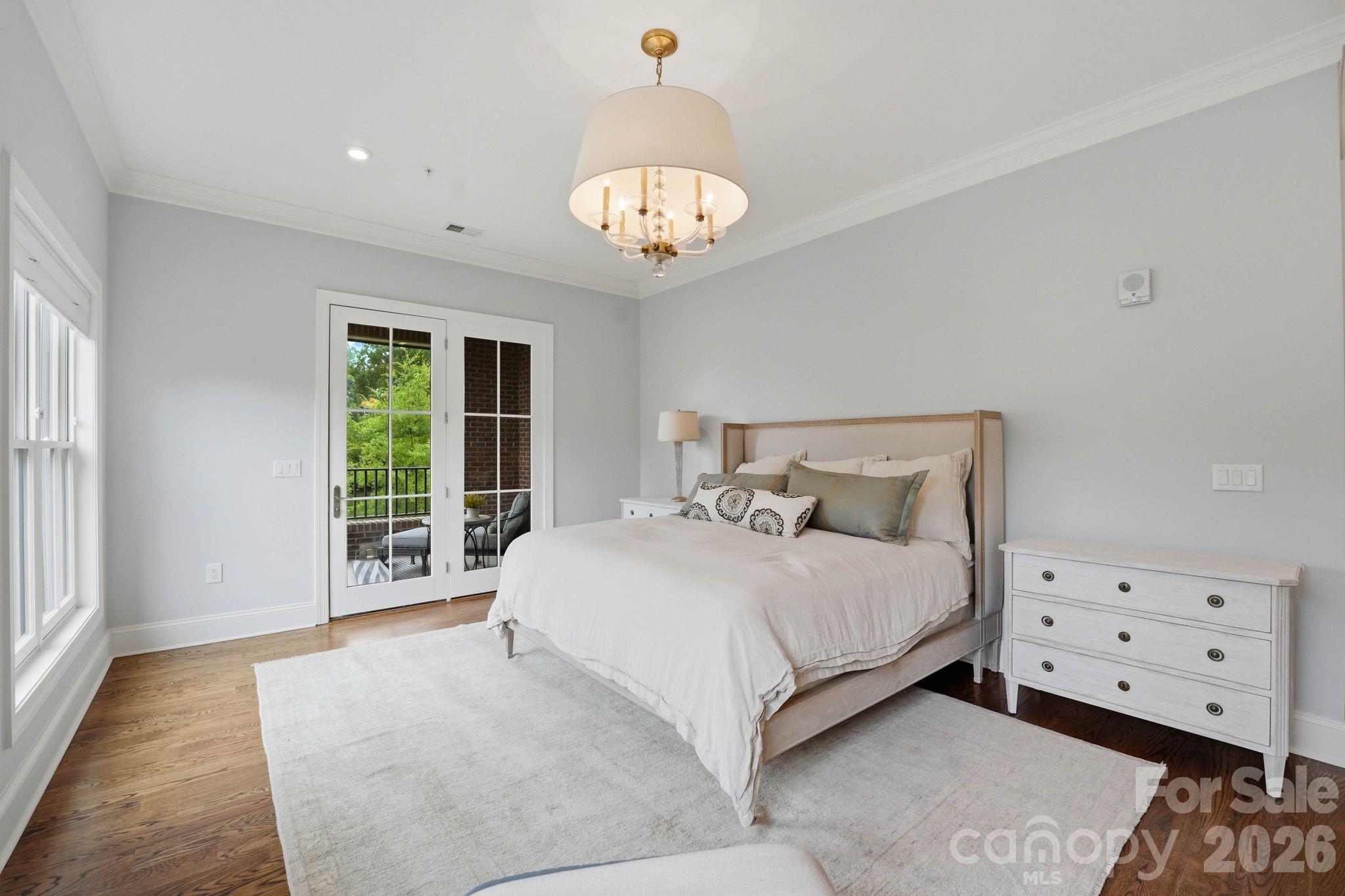 2312 Selwyn Avenue #202 — Charlotte