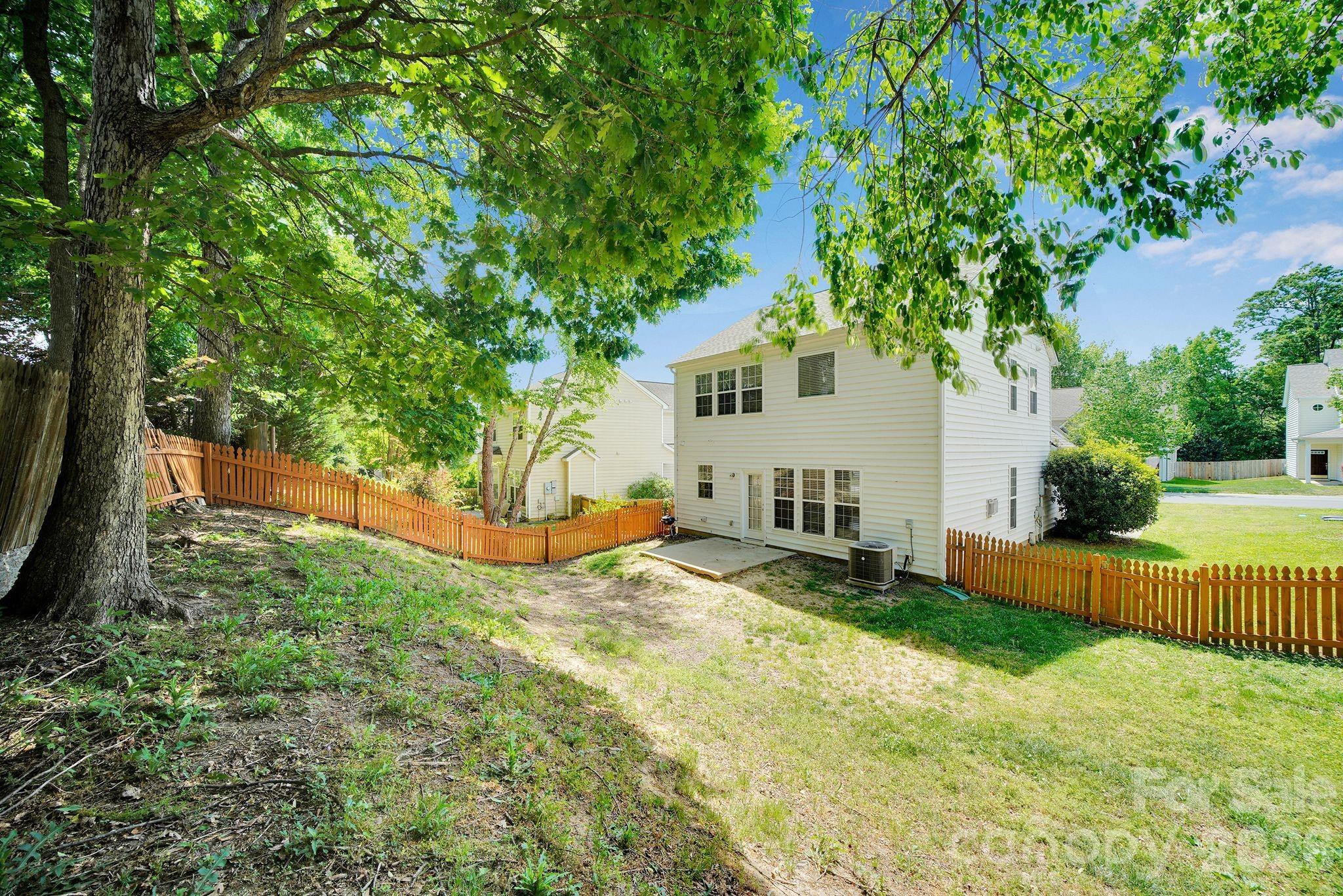 3917 Caliper Place — Fort Mill