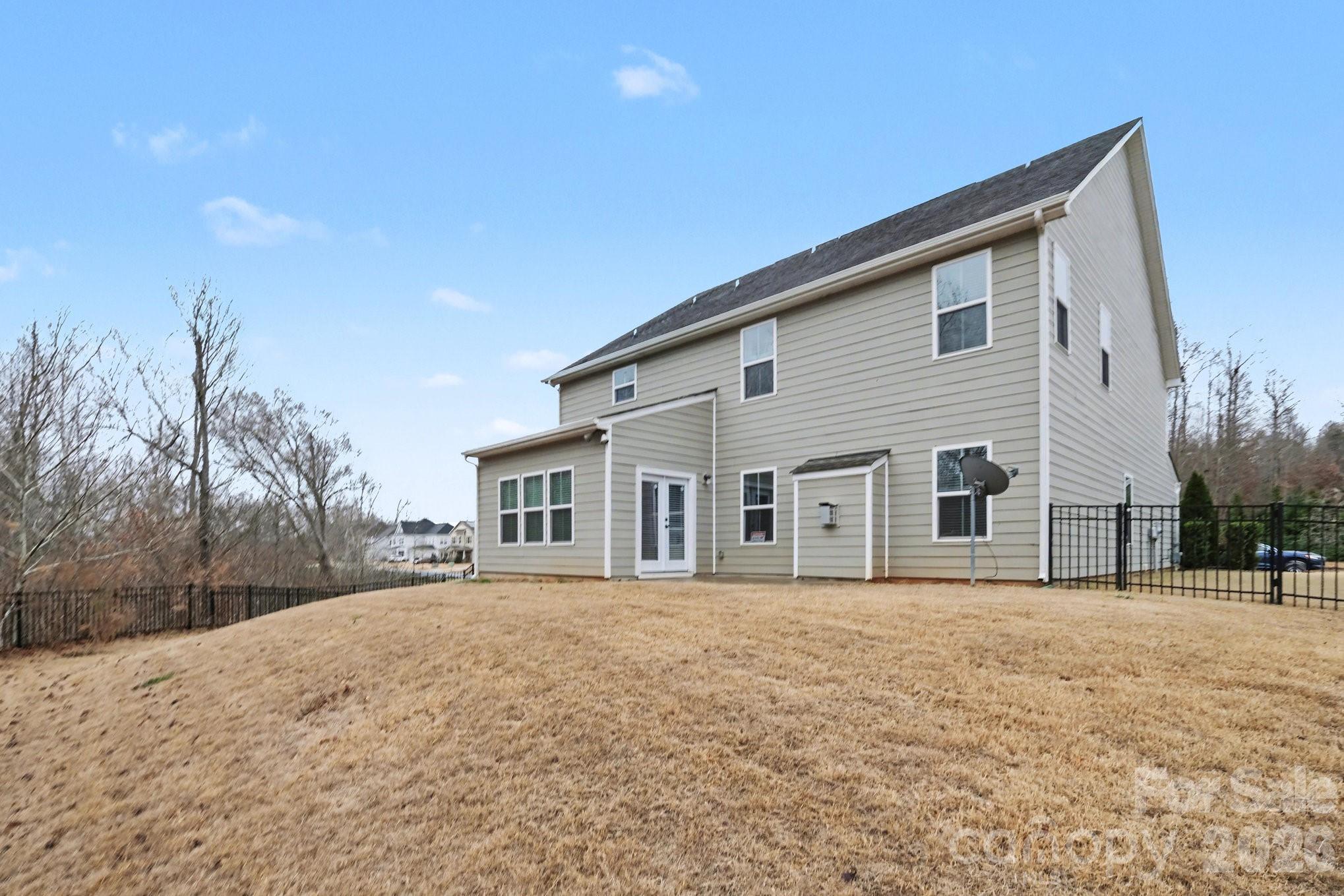 10474 Black Locust Lane — Charlotte