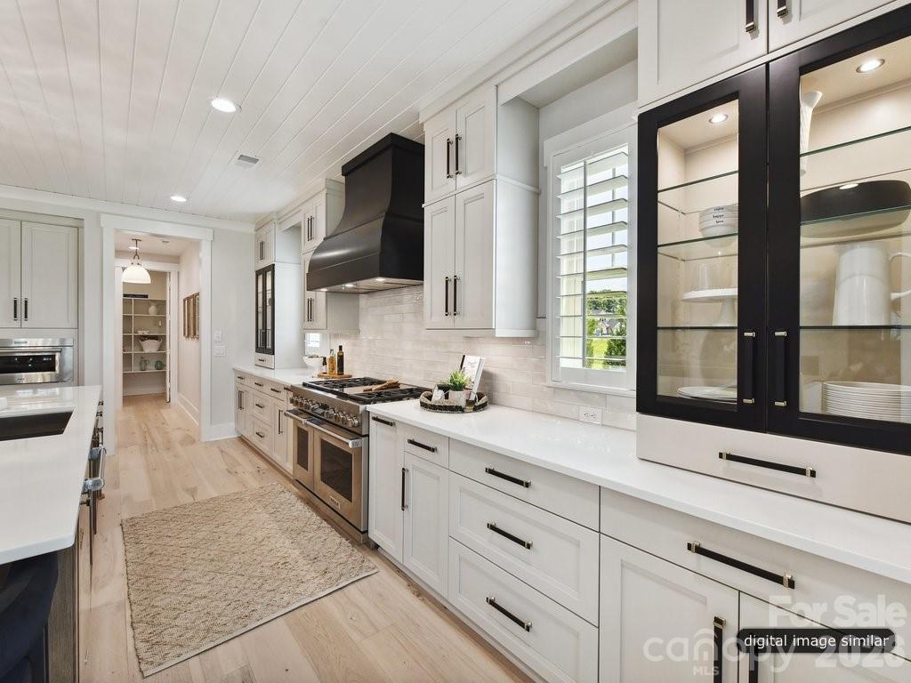 3133 Country Club Drive — Charlotte