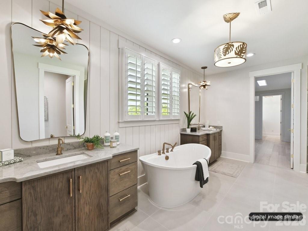 3133 Country Club Drive — Charlotte