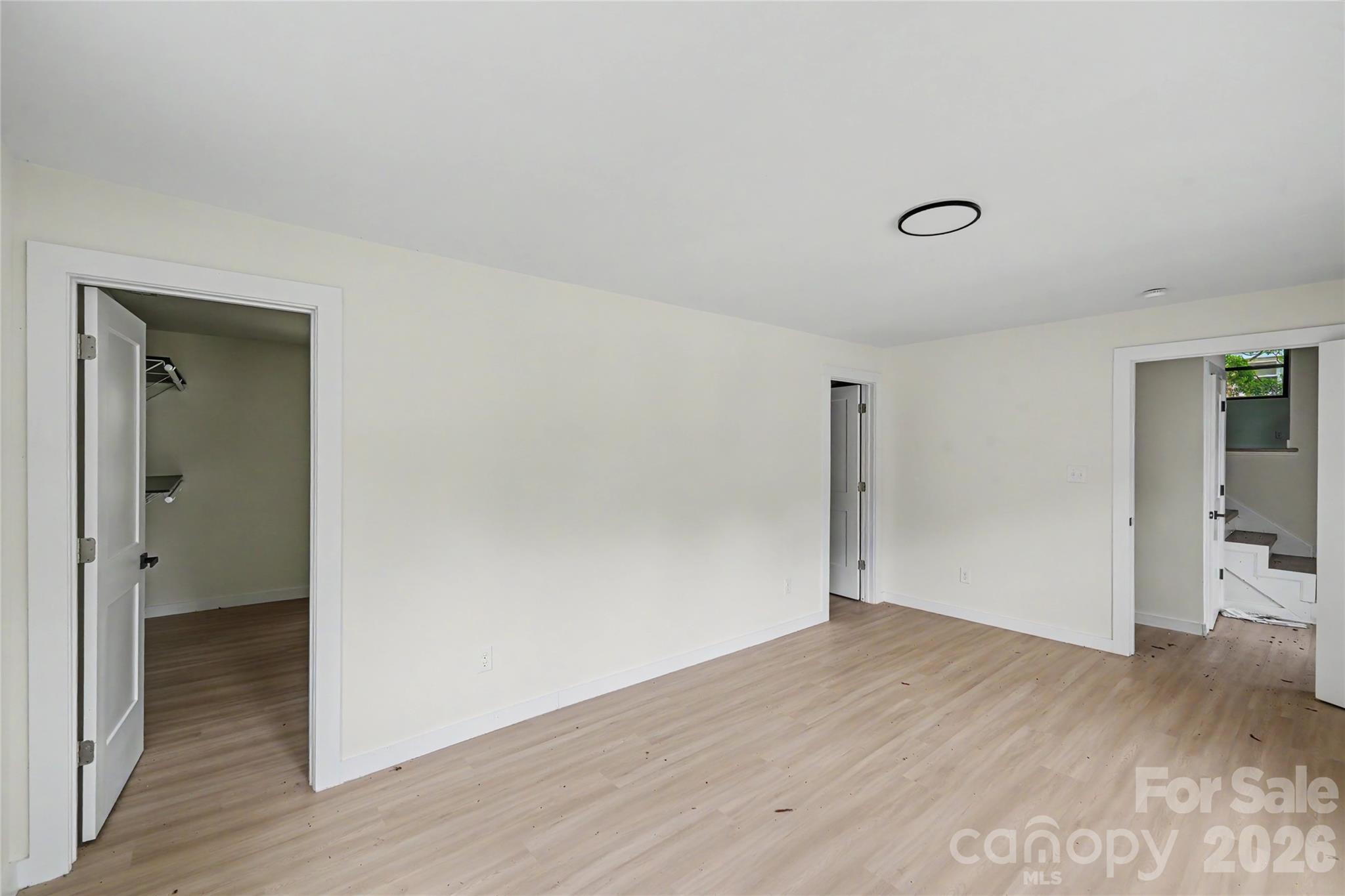 3801 Woodleaf Road — Charlotte