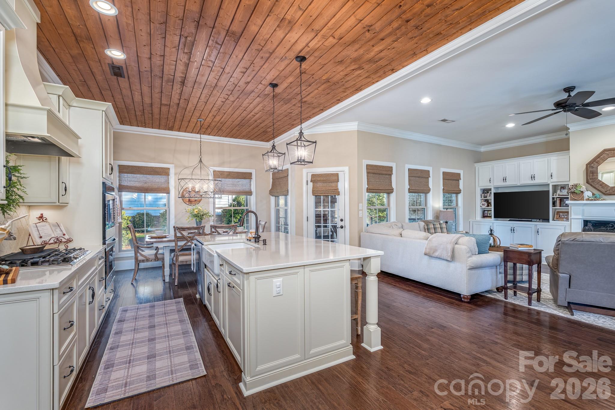 677 Rutledge Avenue — Rock Hill