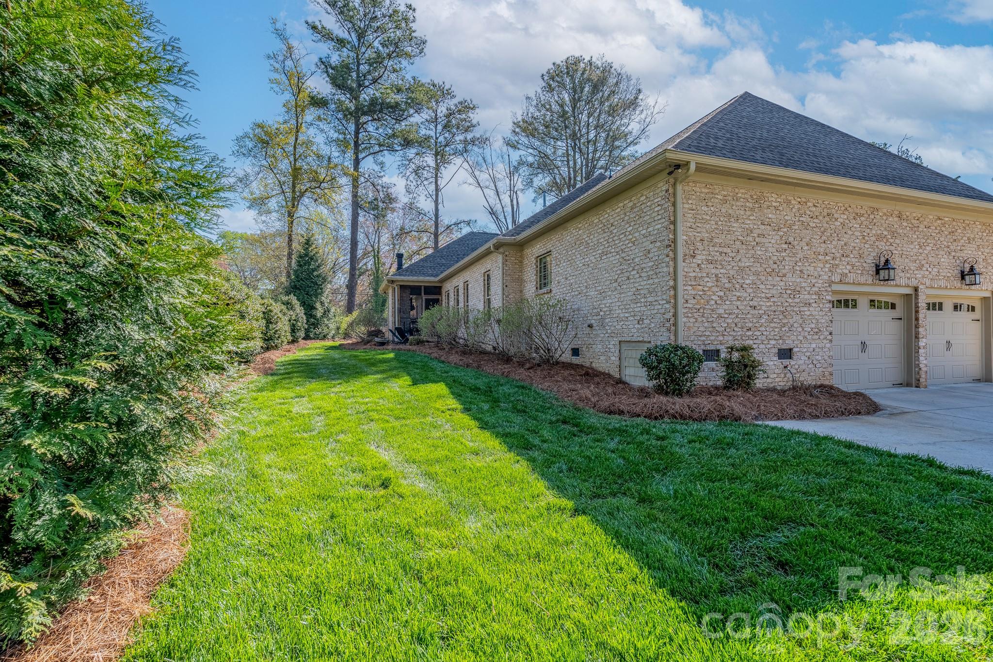677 Rutledge Avenue — Rock Hill