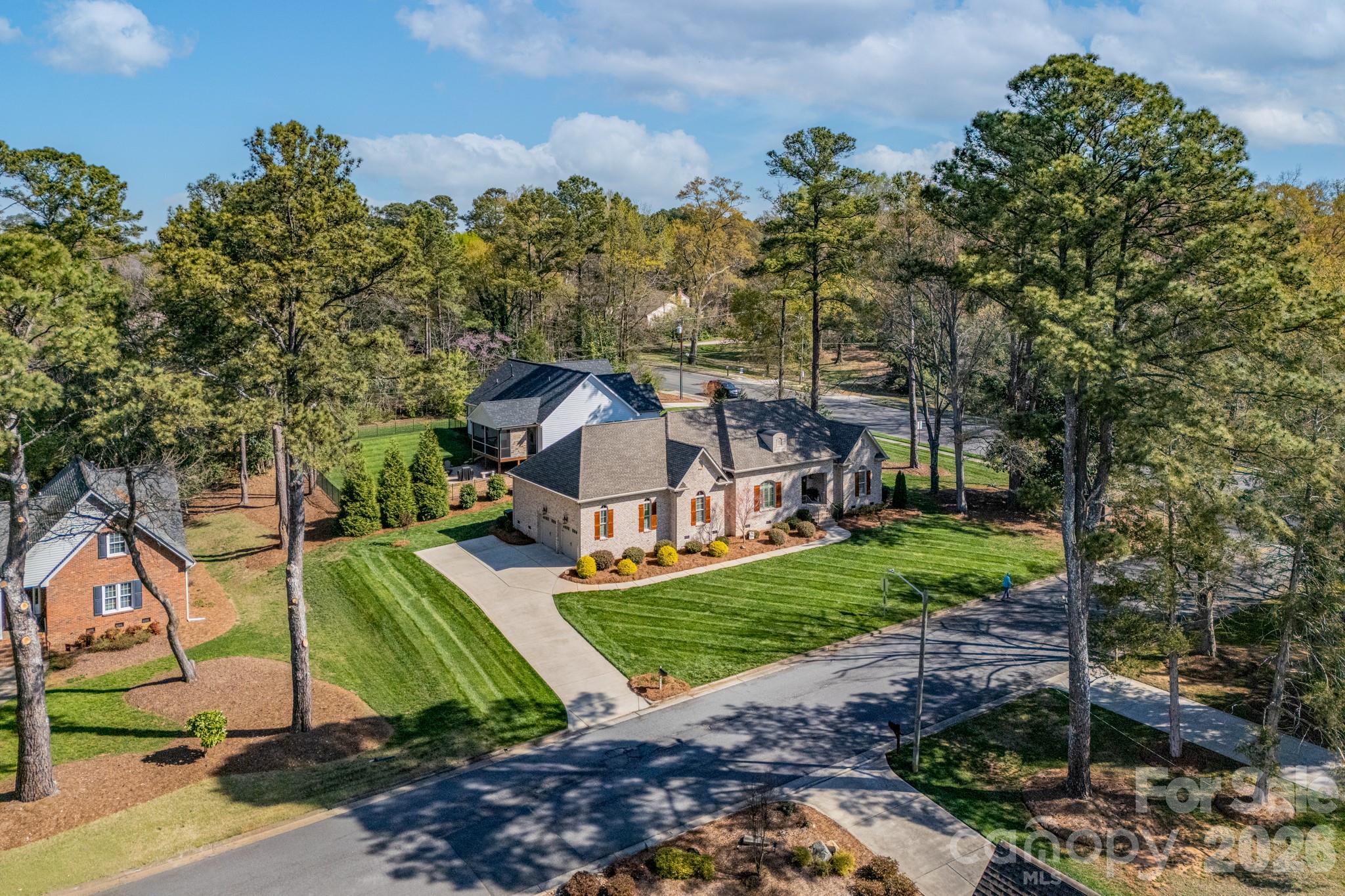 677 Rutledge Avenue — Rock Hill
