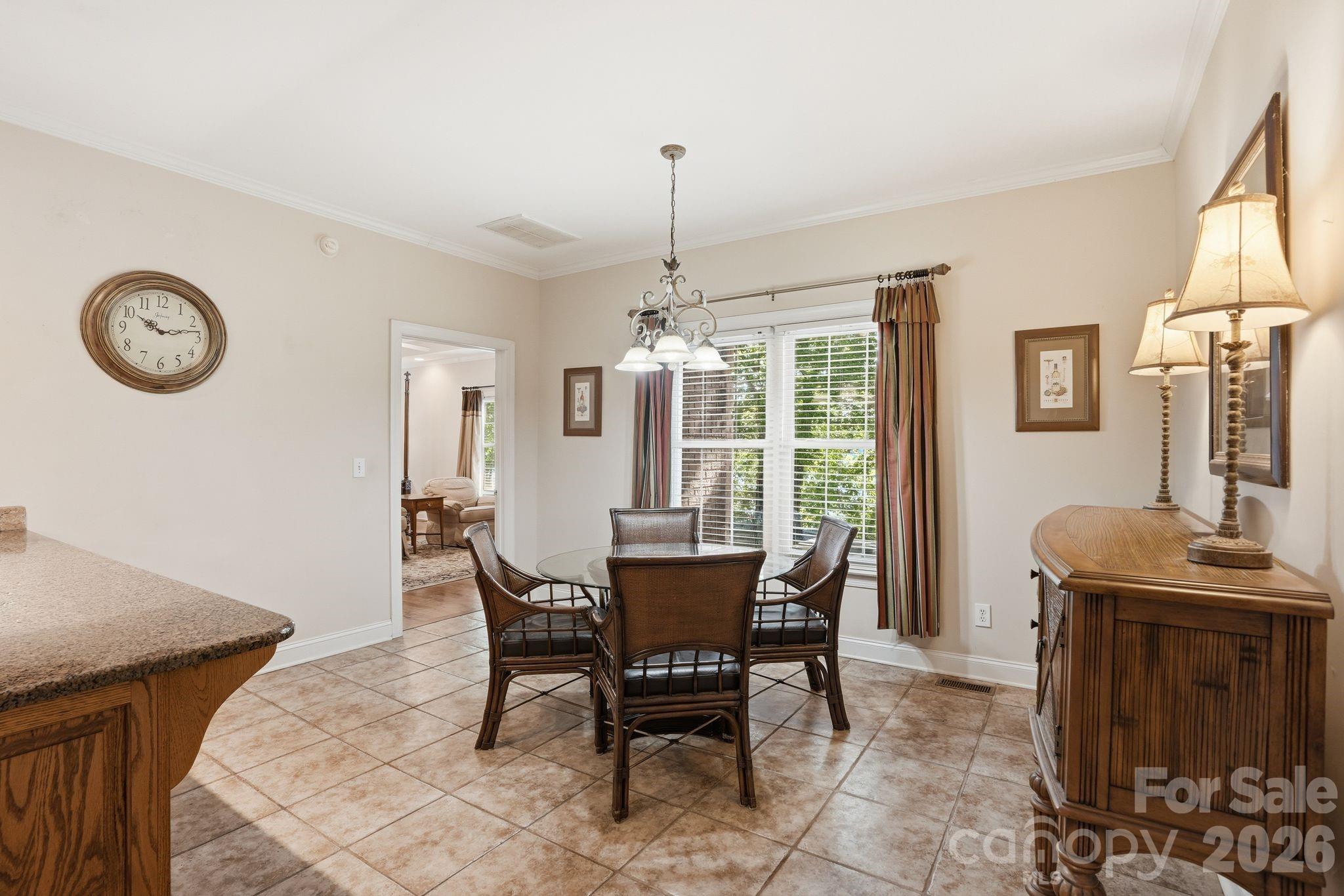 2275 River Road — Richfield