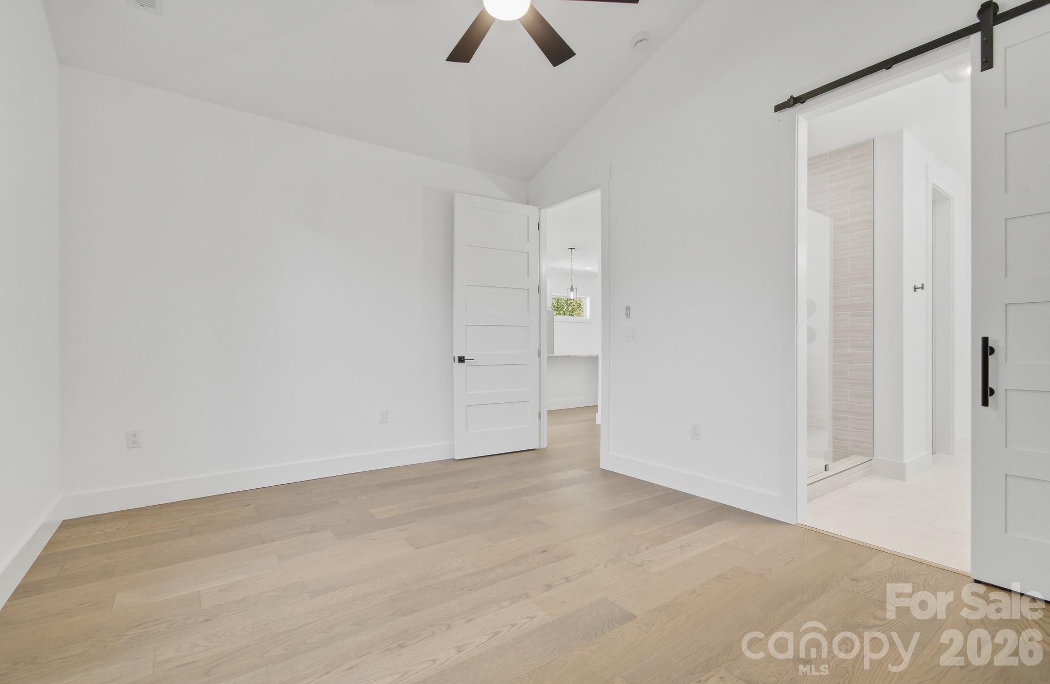615 W Allen Street — Hendersonville