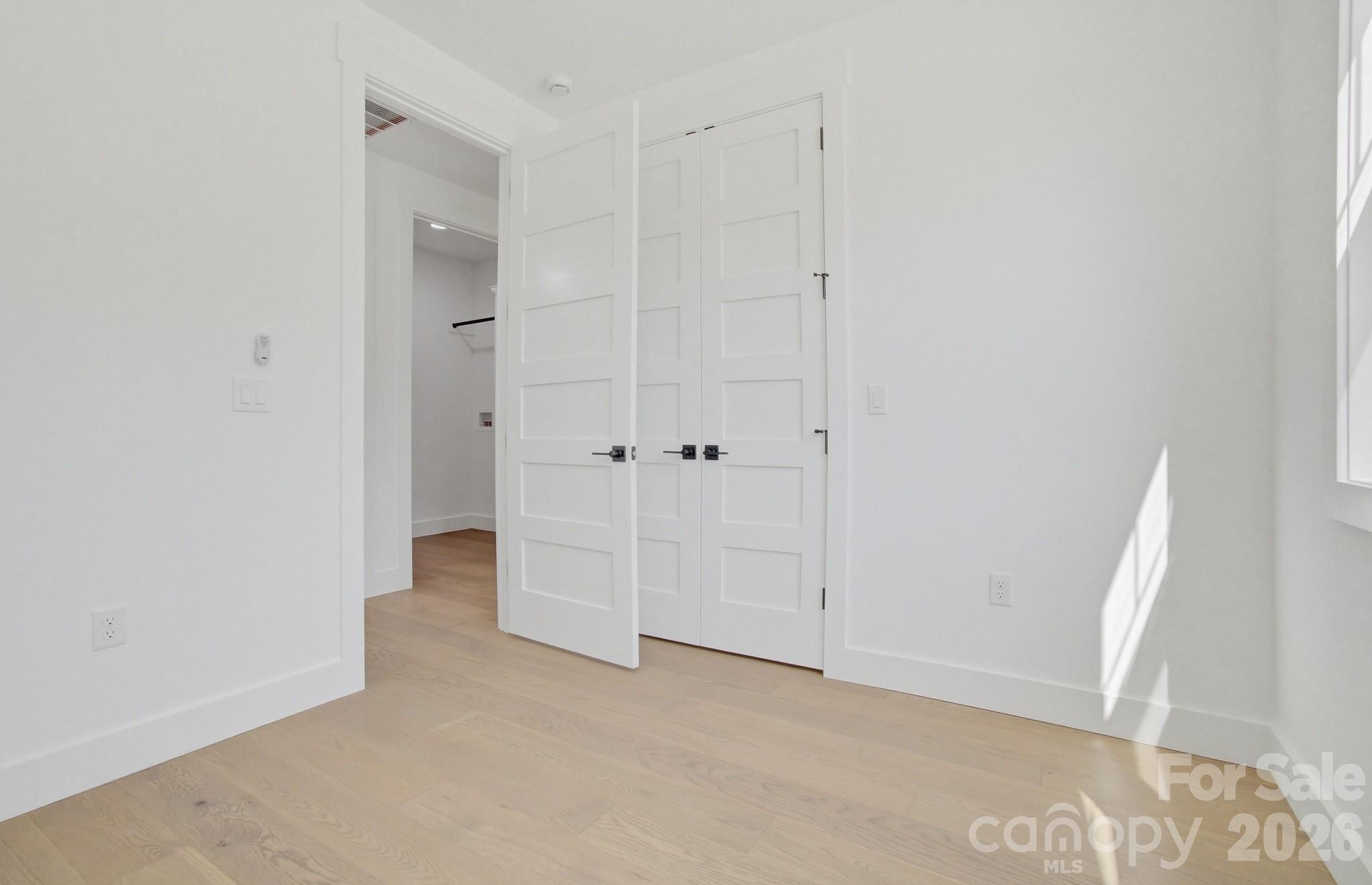 615 W Allen Street — Hendersonville