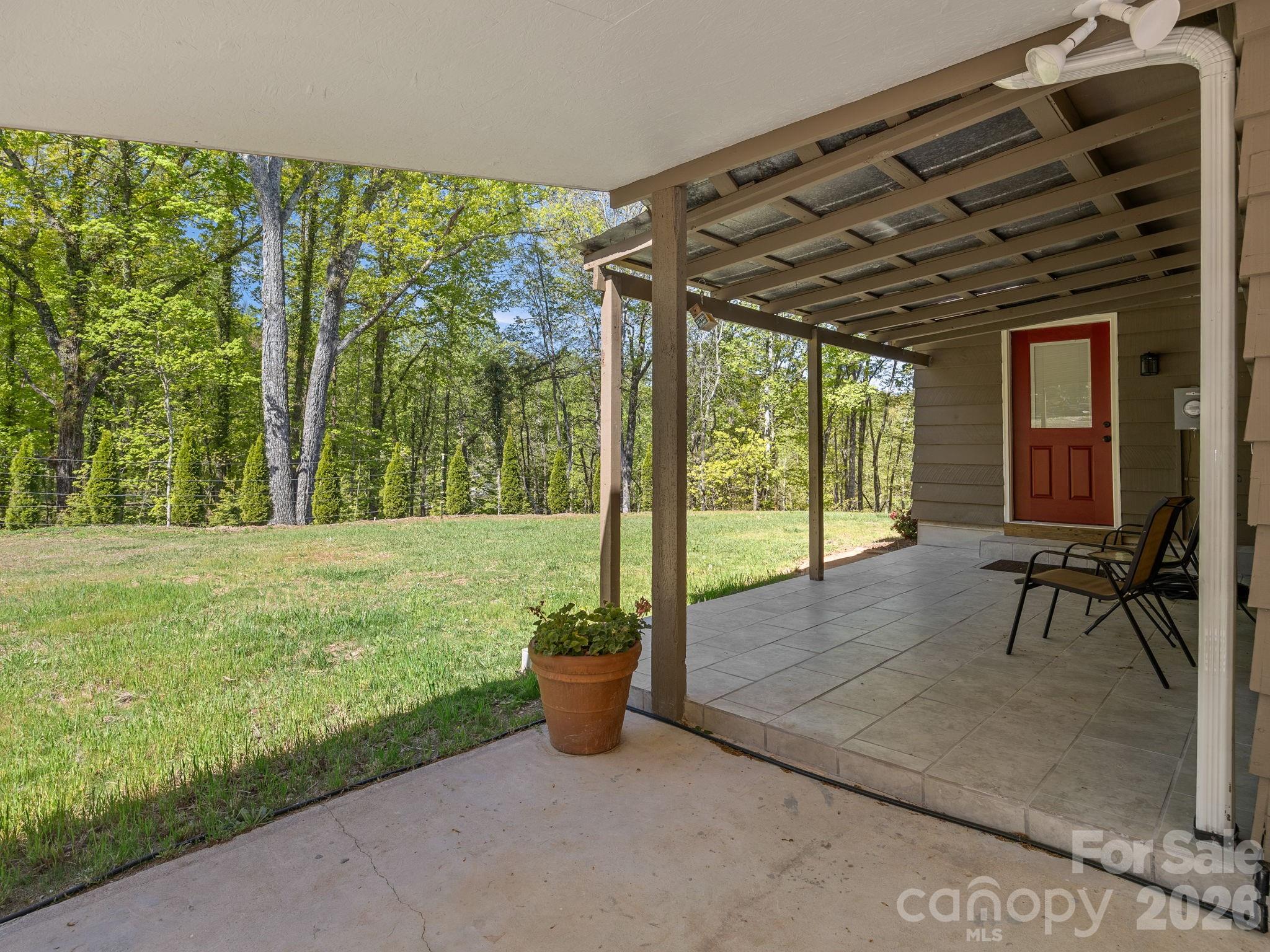 110 Persimmon Hill Court — Columbus