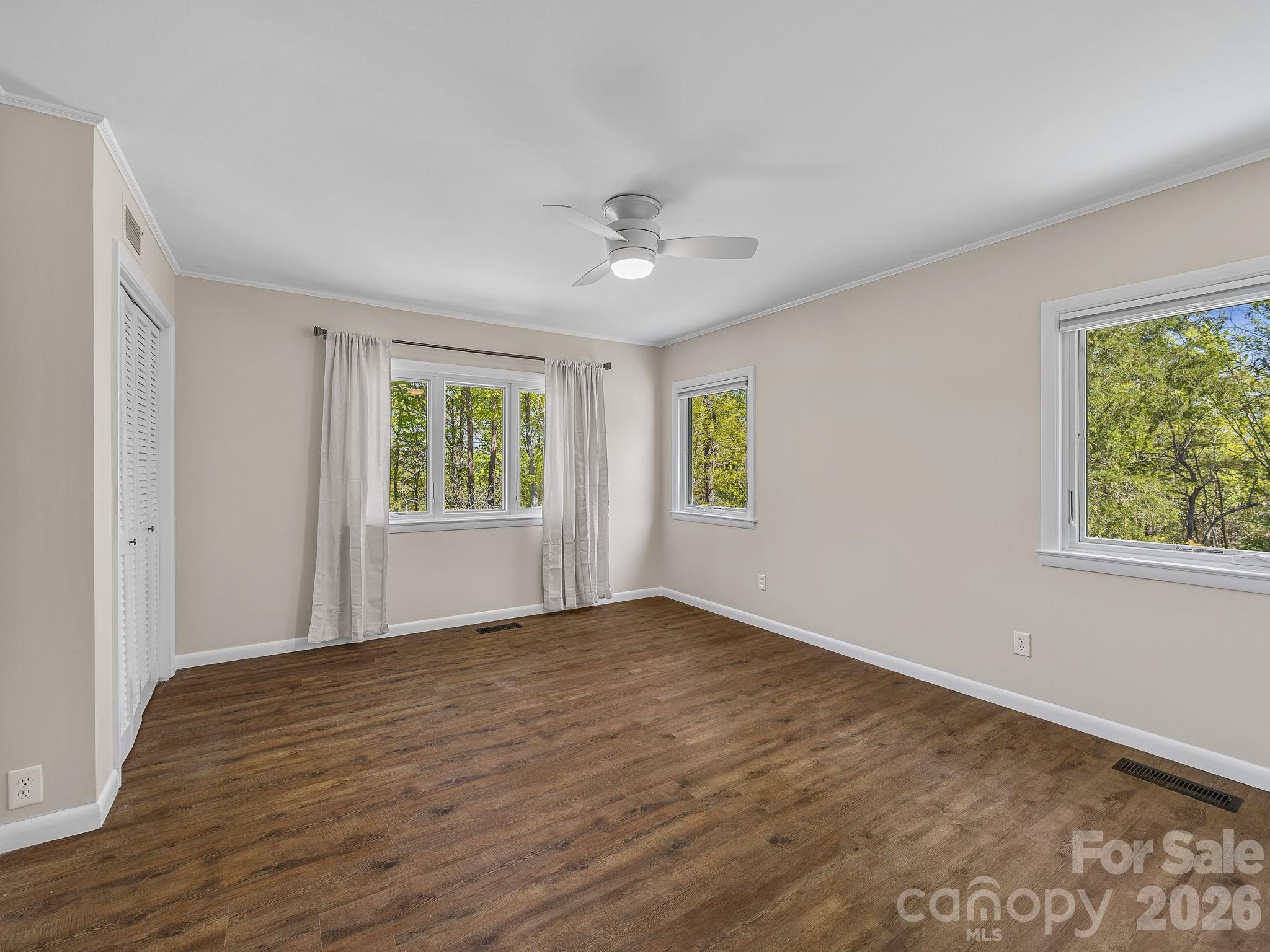 110 Persimmon Hill Court — Columbus